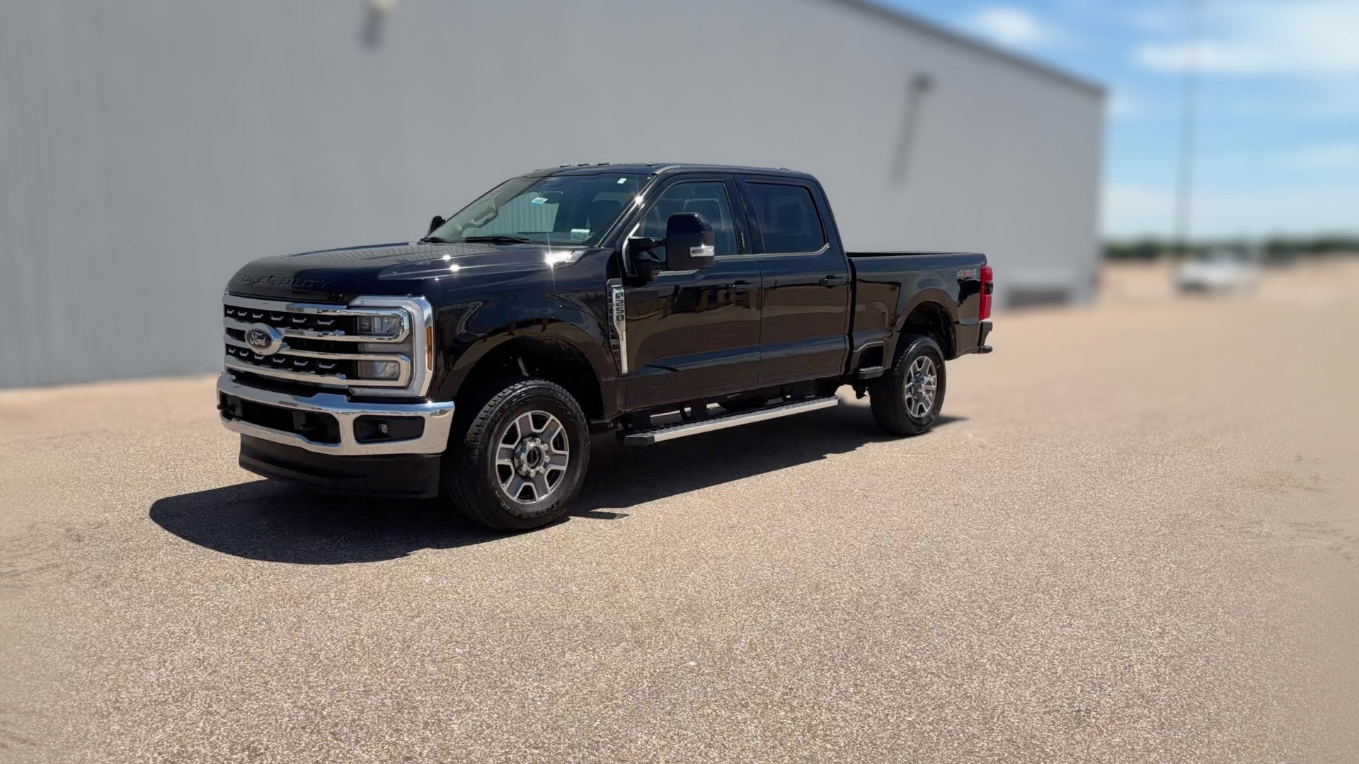 2024 Ford F250 Super Duty Crew Cab vehicle photo