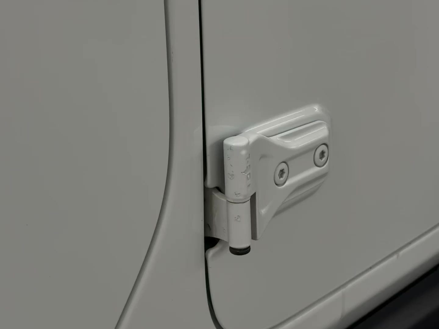 2025 Jeep Wrangler 4-Door Rubicon - Photo 19