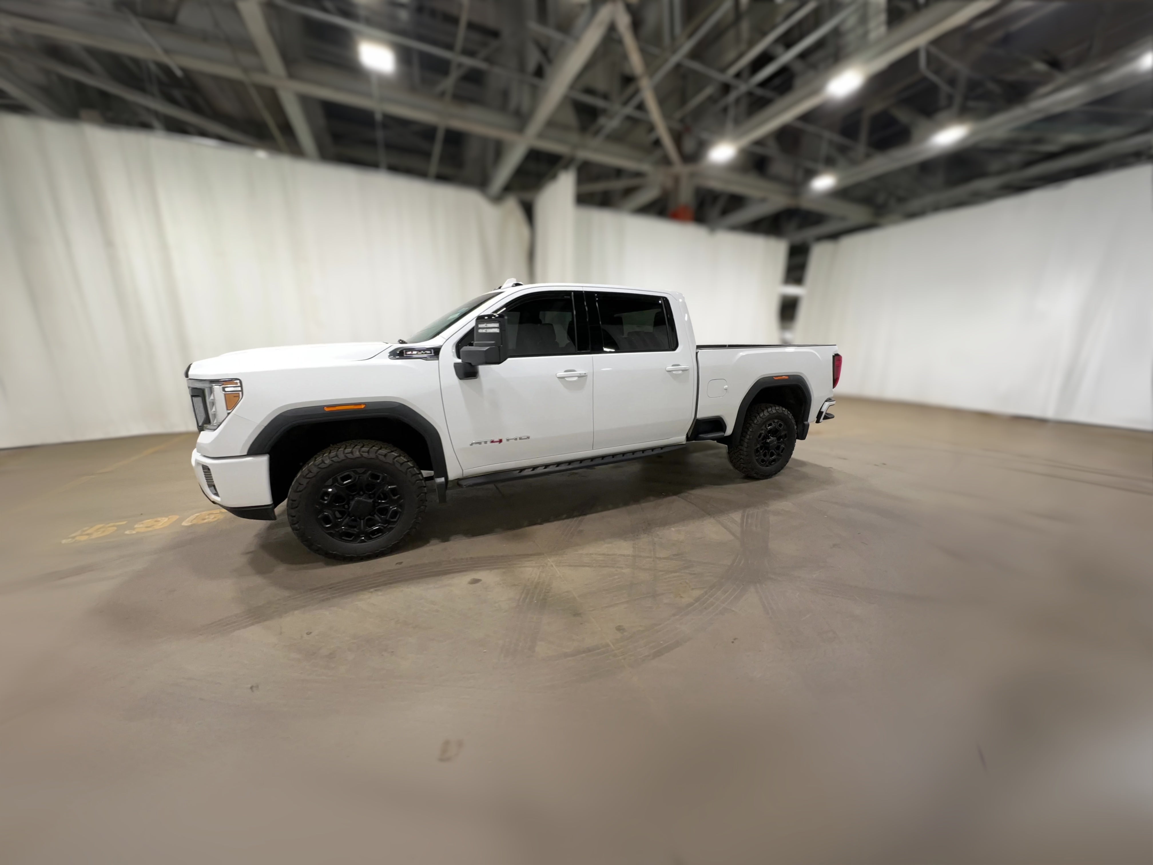 2021 GMC Sierra 3500HD AT4 - Photo 24