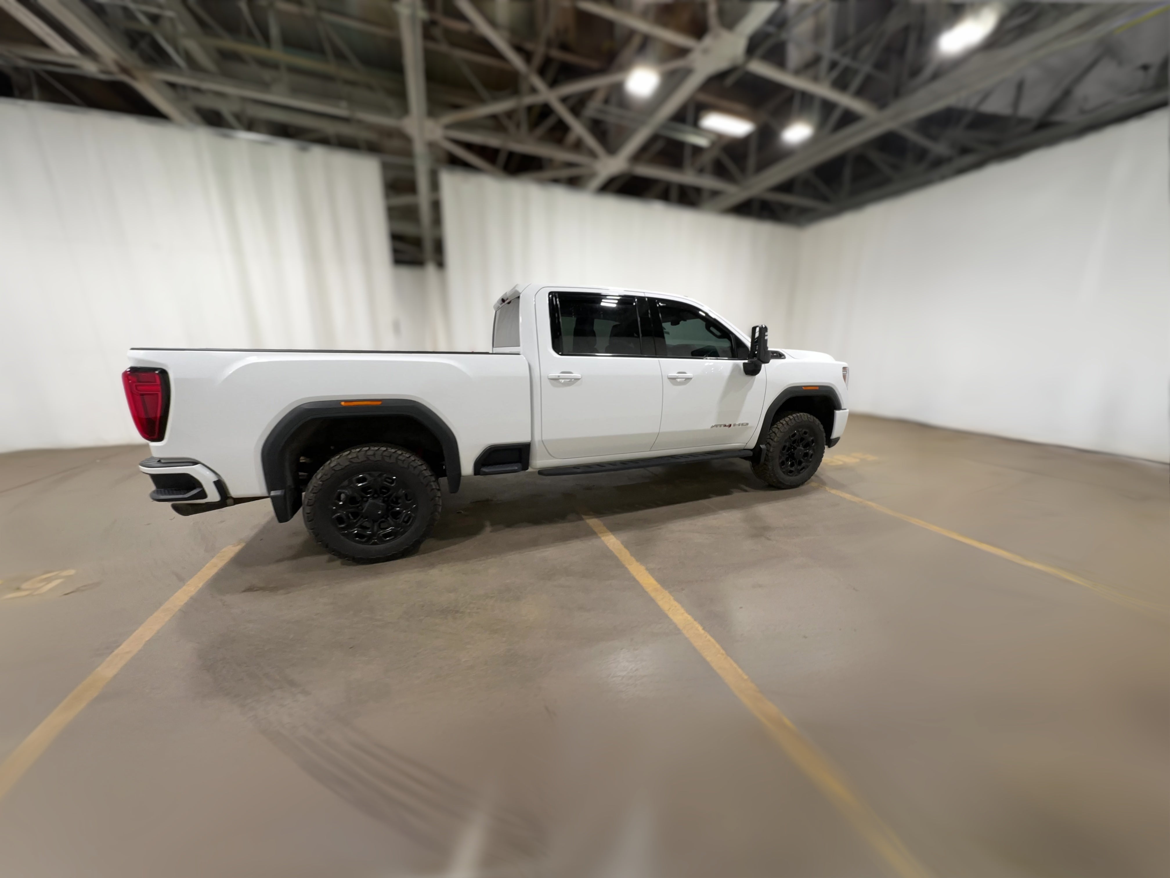 2021 GMC Sierra 3500HD AT4 - Photo 32