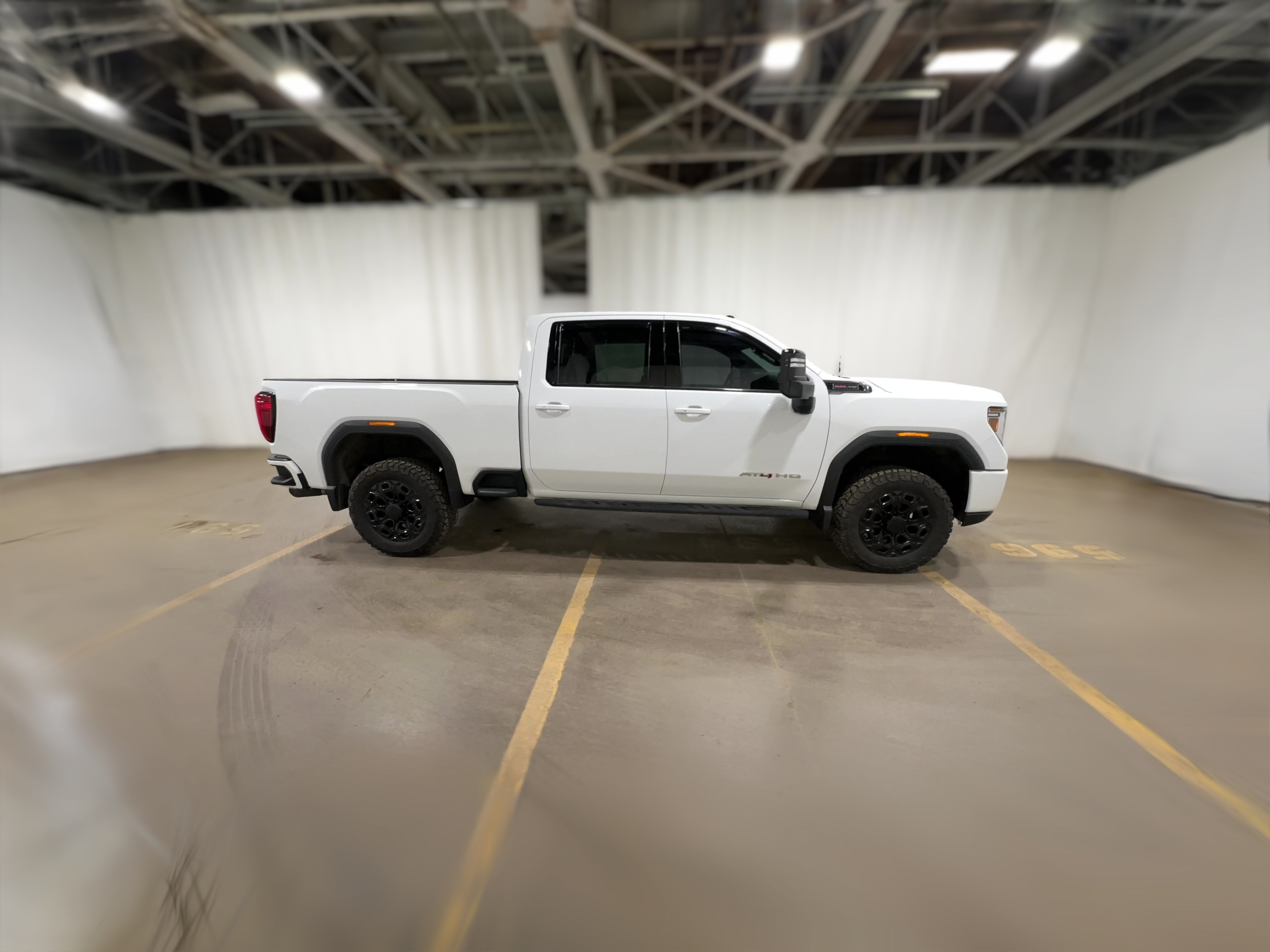 2021 GMC Sierra 3500HD AT4 - Photo 33