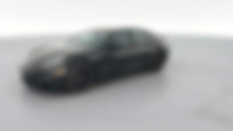 2018 Porsche Panamera vehicle photo