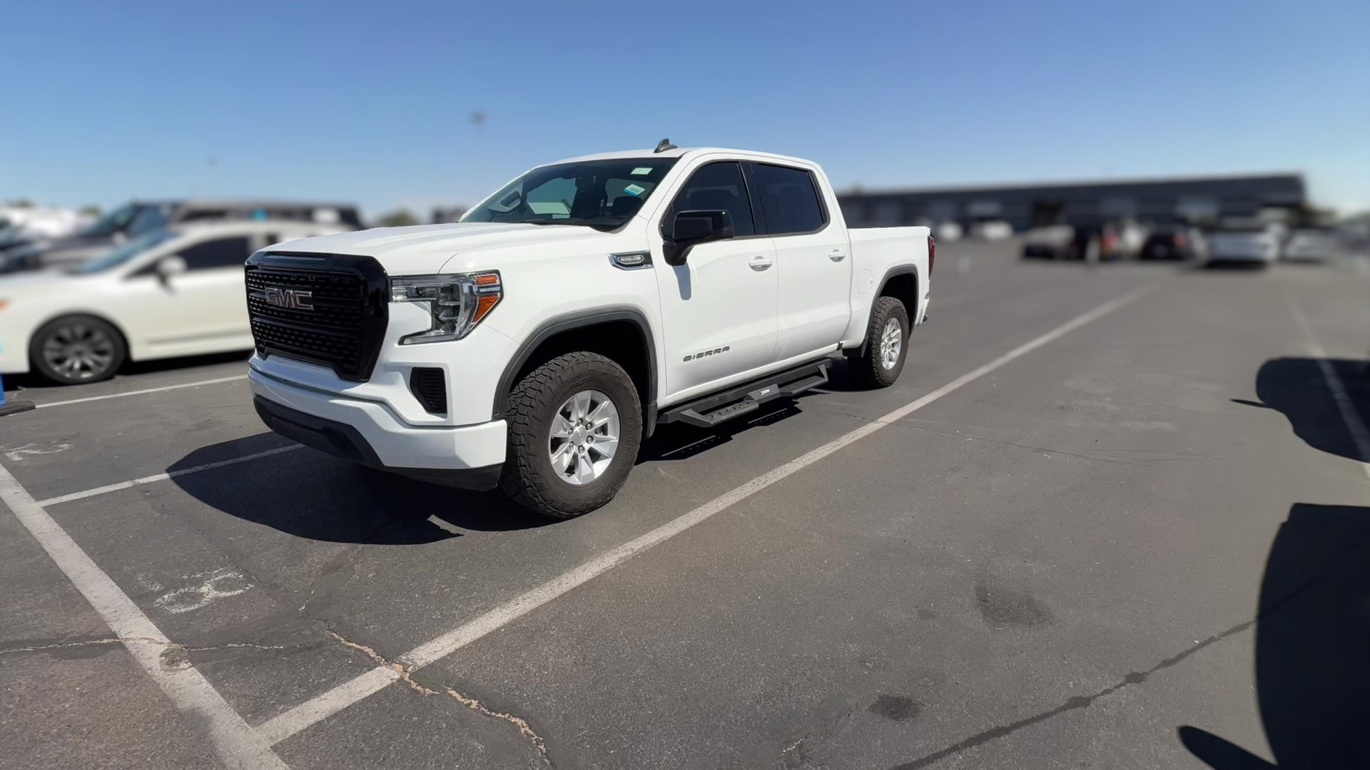 2020 GMC Sierra 1500 Crew Cab vehicle photo