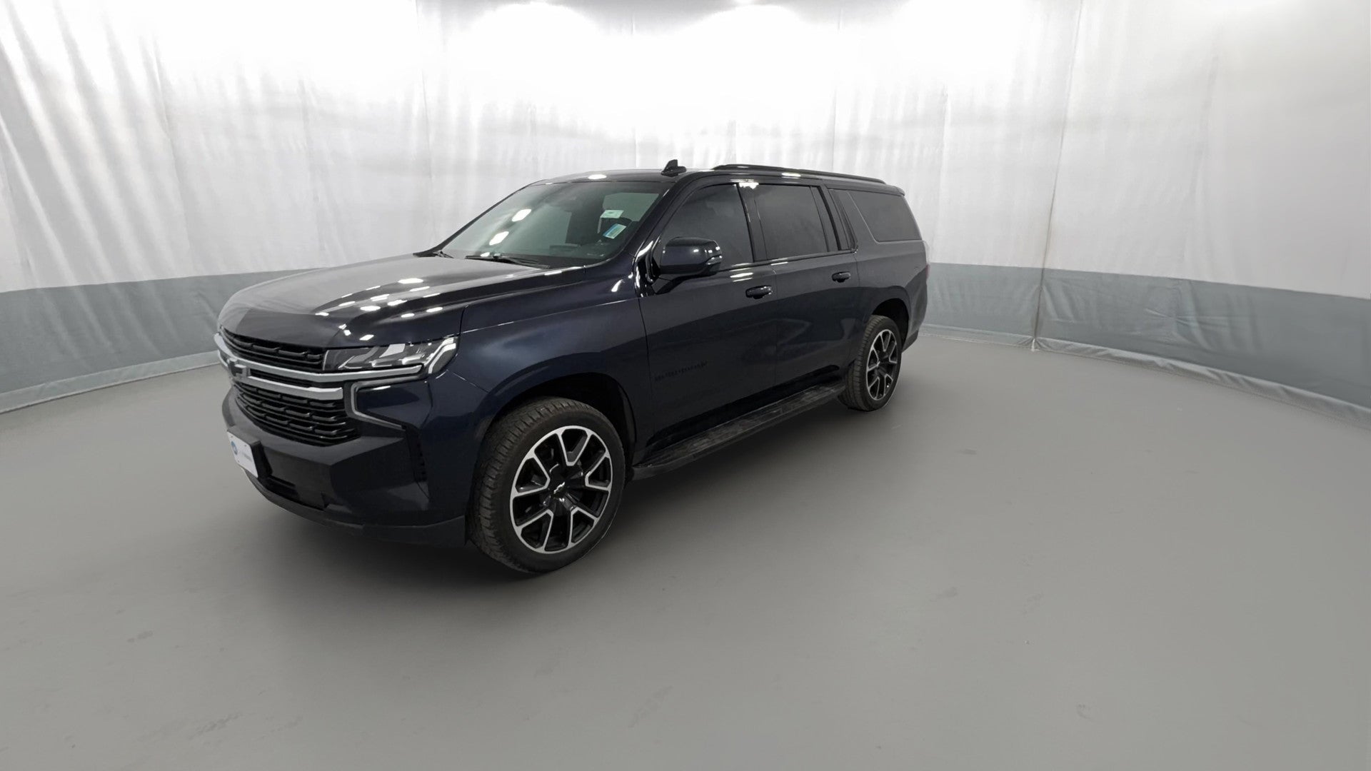 2022 Chevrolet Suburban vehicle photo