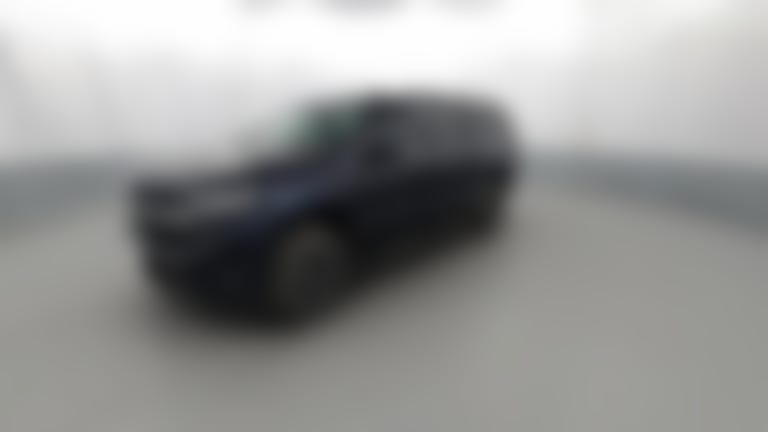 2022 Chevrolet Suburban vehicle photo