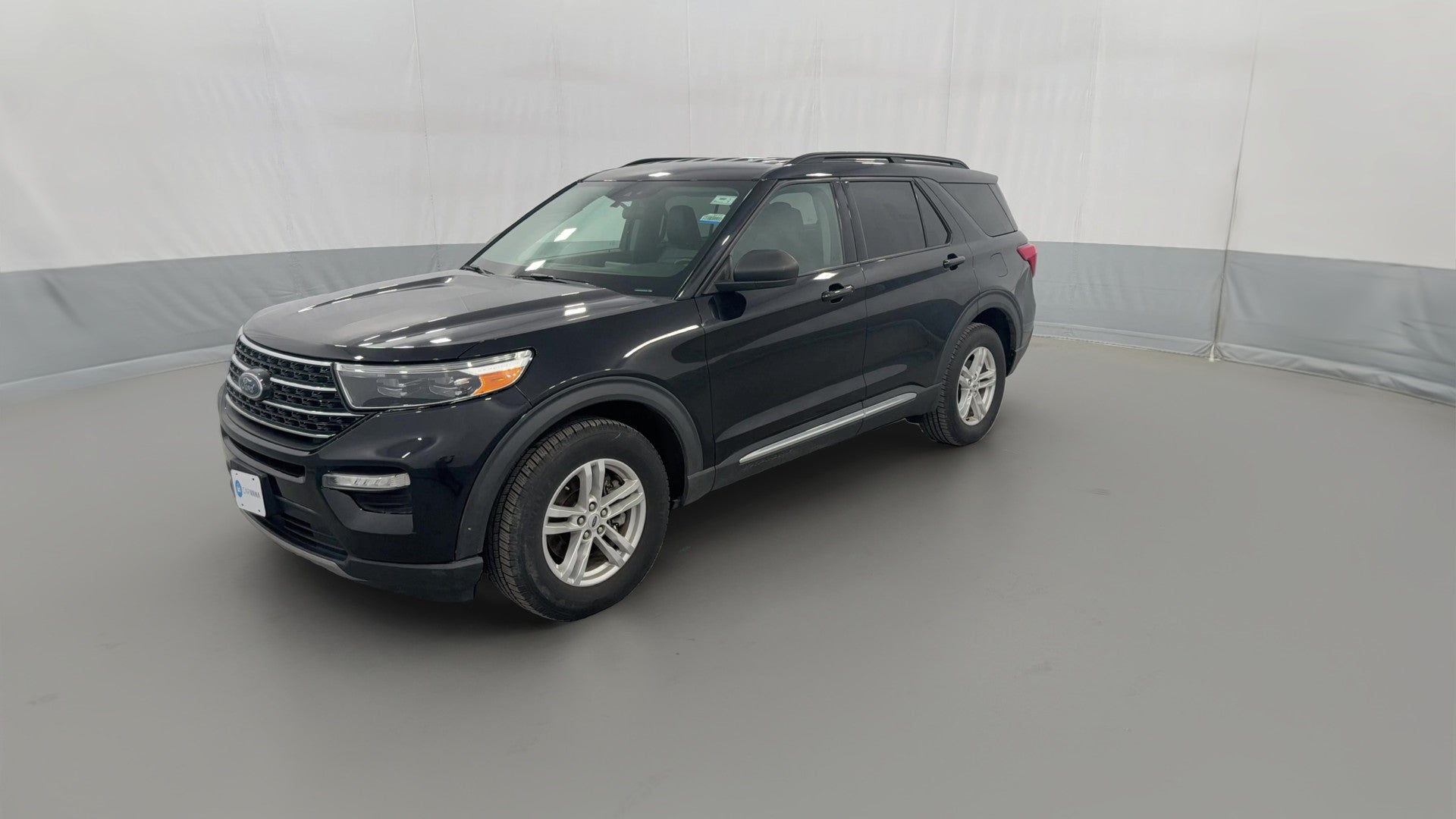 2021 Ford Explorer vehicle photo