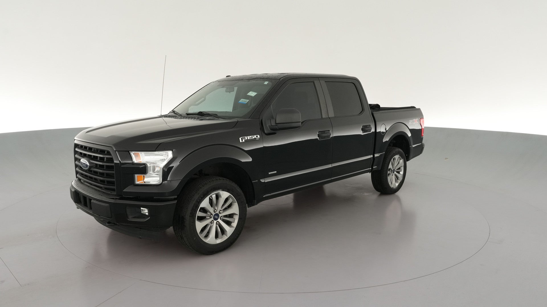 2017 Ford F150 SuperCrew Cab vehicle photo