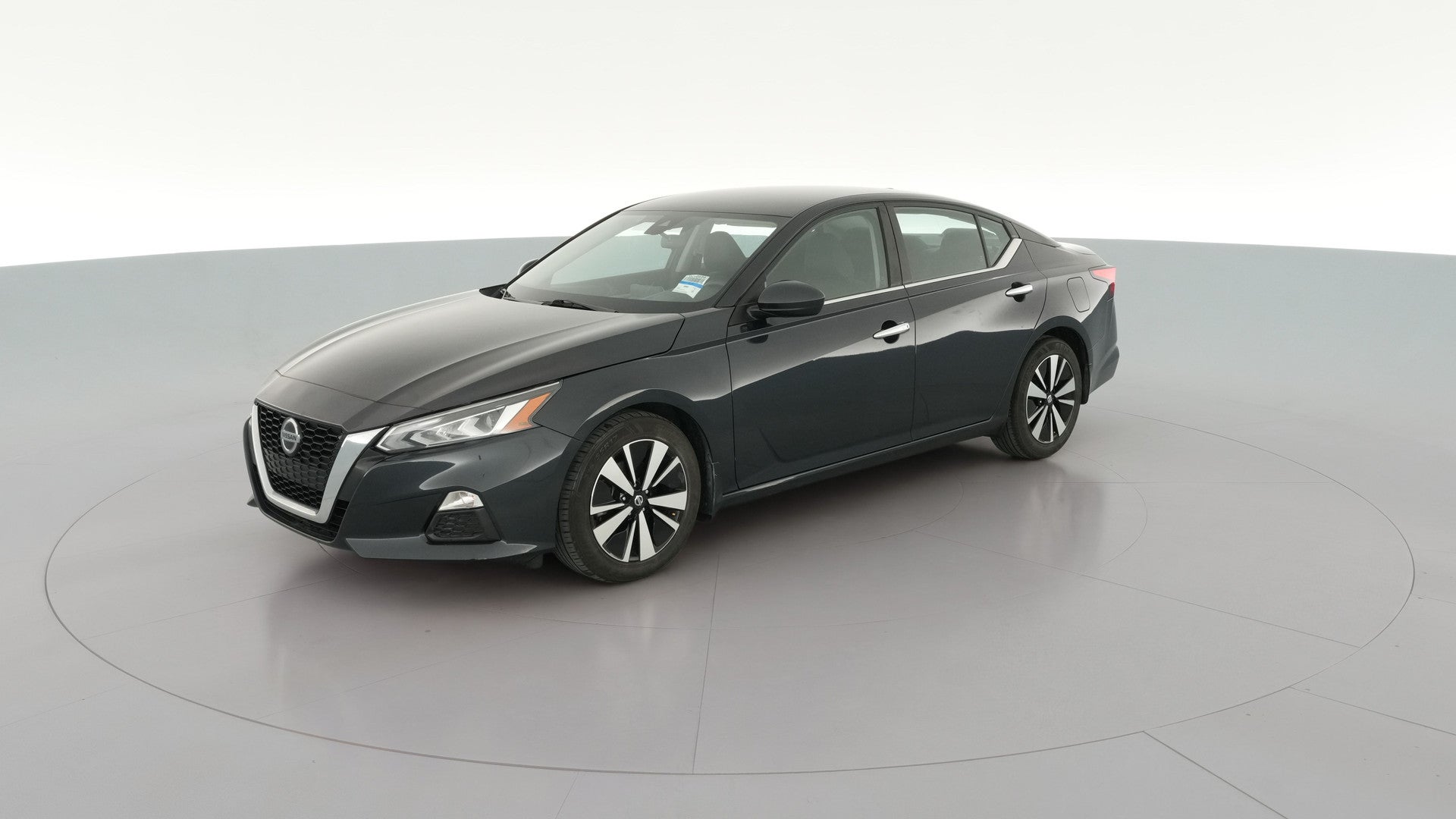 2022 Nissan Altima vehicle photo
