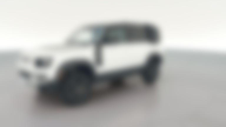 2023 Land Rover Defender 110 vehicle photo