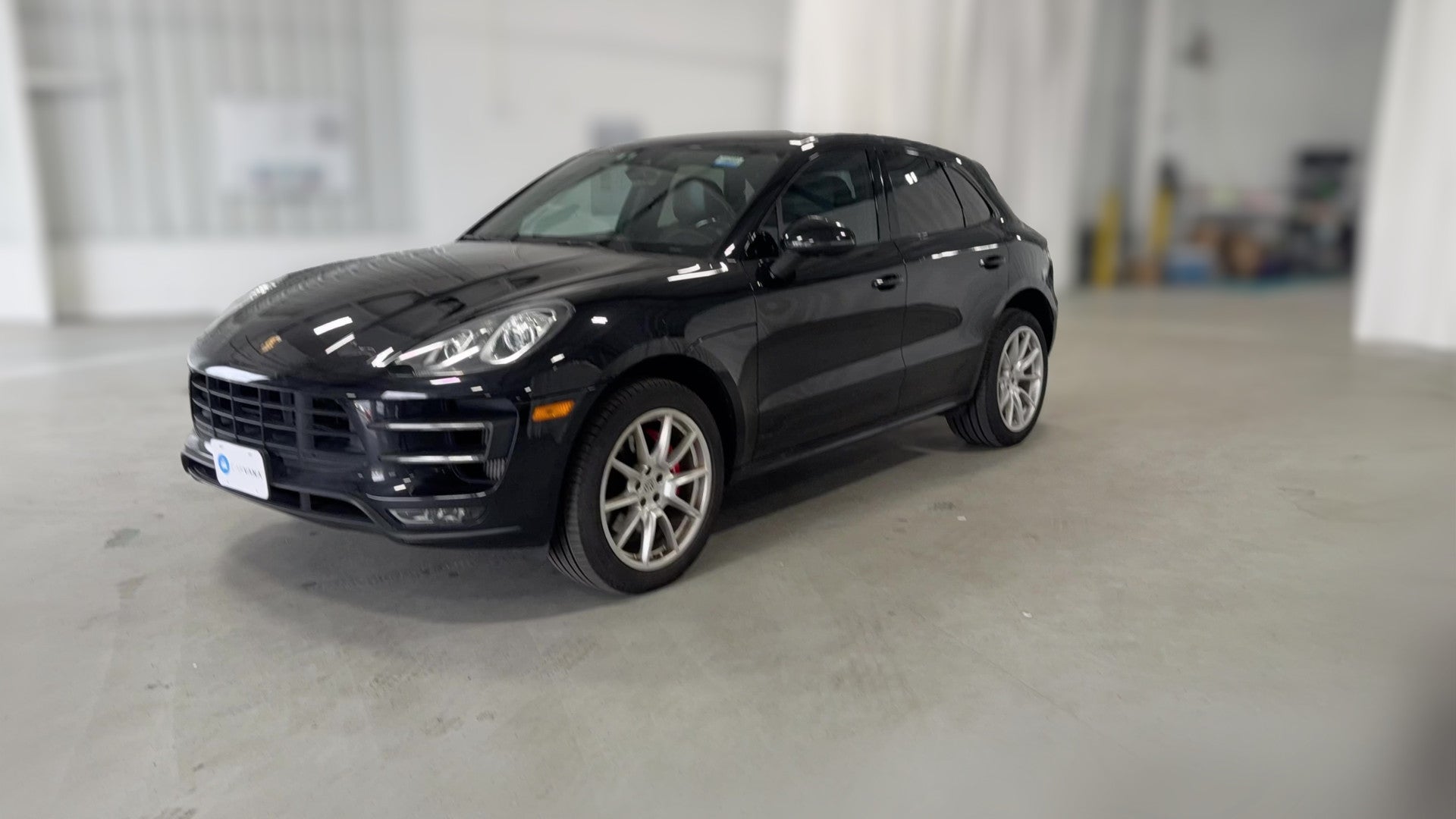 2017 Porsche Macan vehicle photo