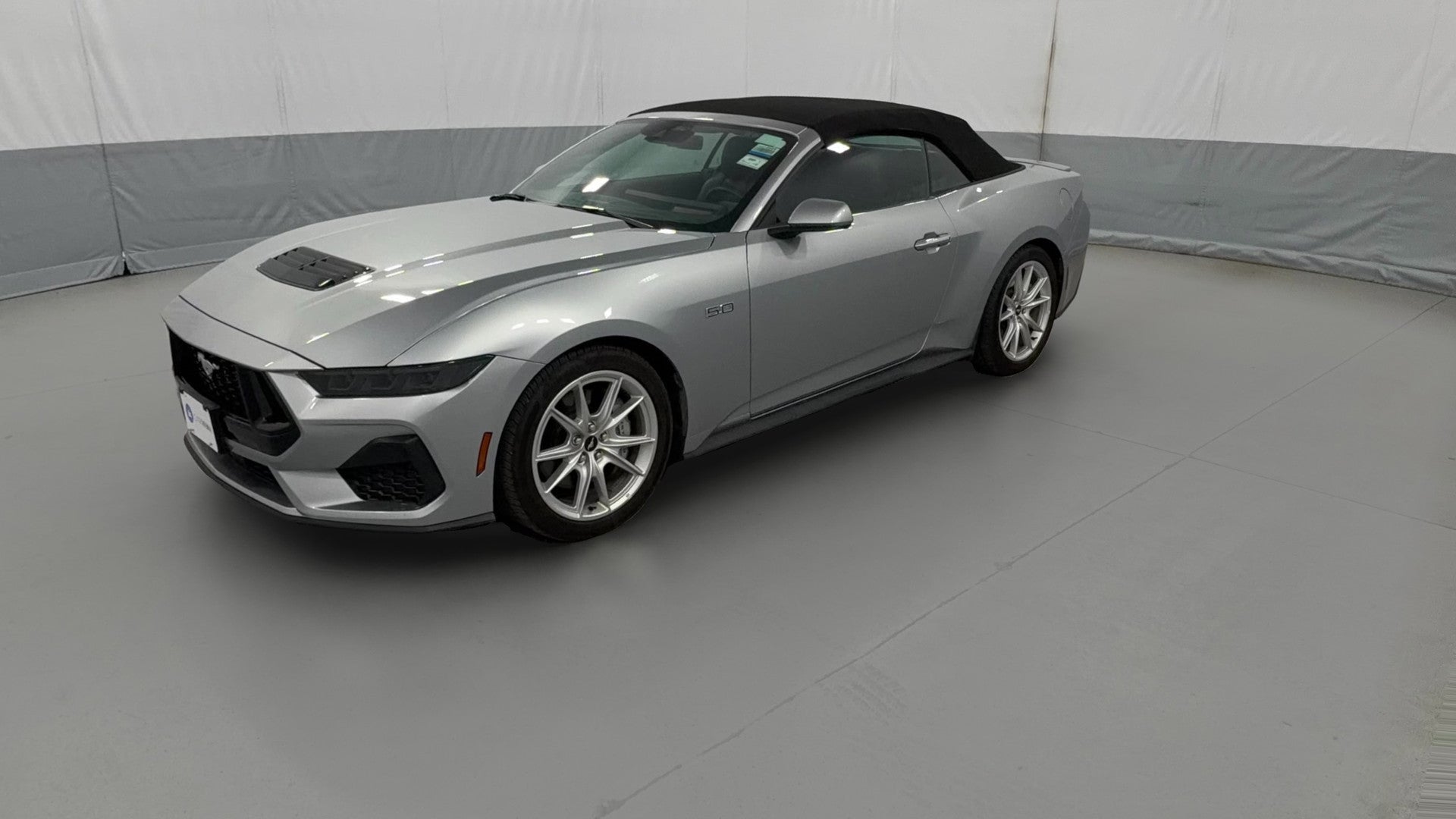 2025 Ford Mustang vehicle photo