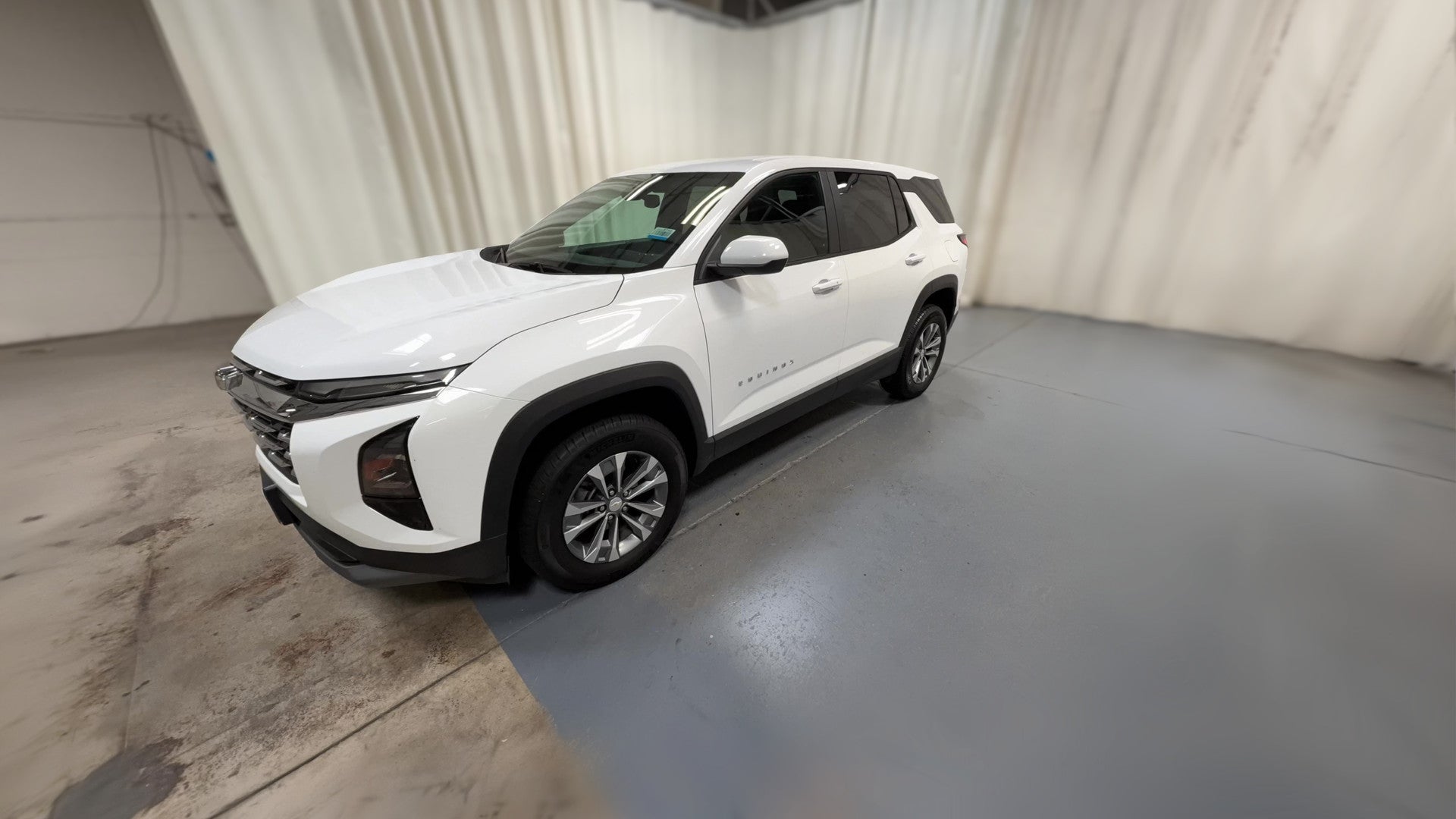 2025 Chevrolet Equinox vehicle photo