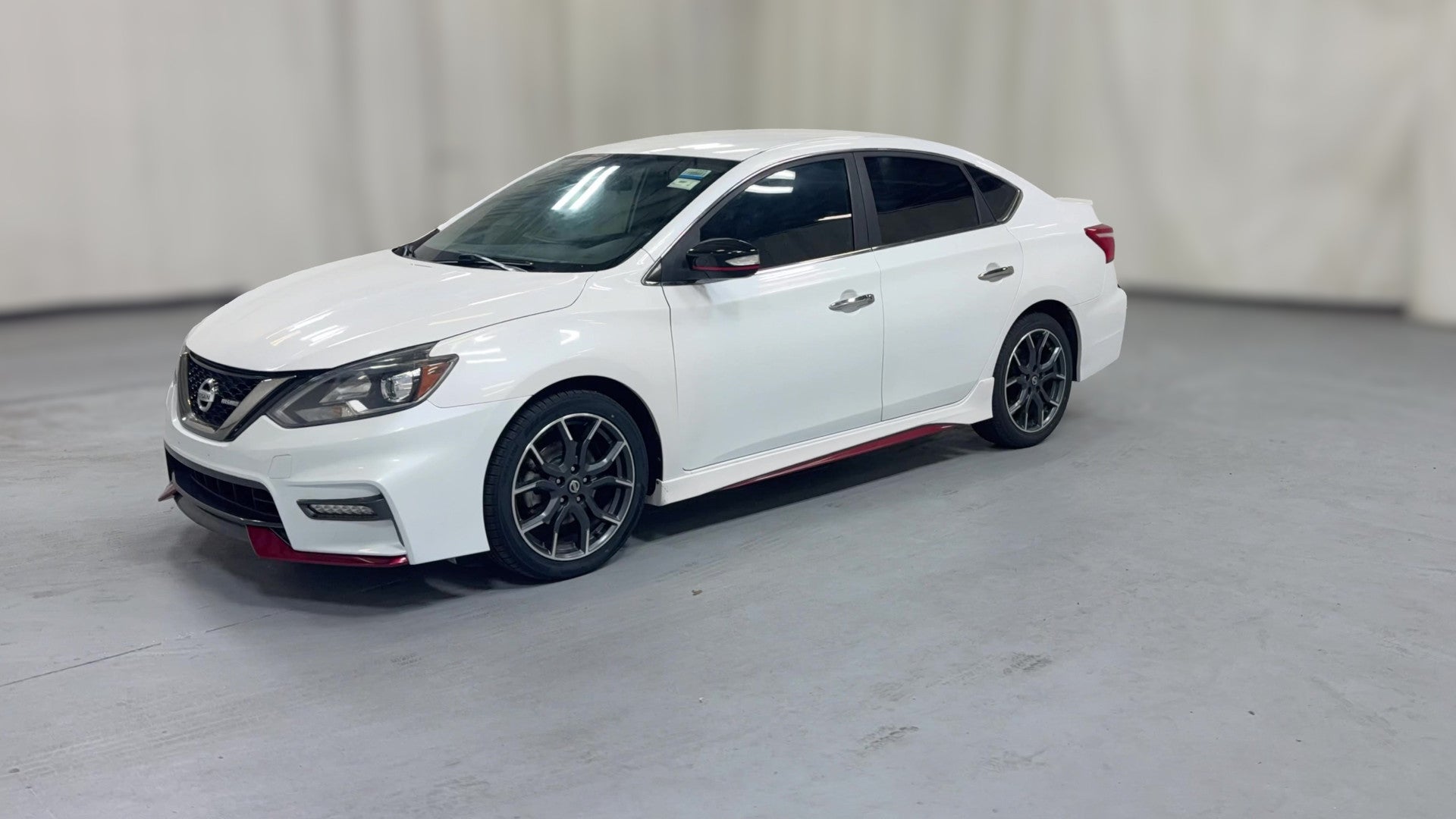 2017 Nissan Sentra vehicle photo