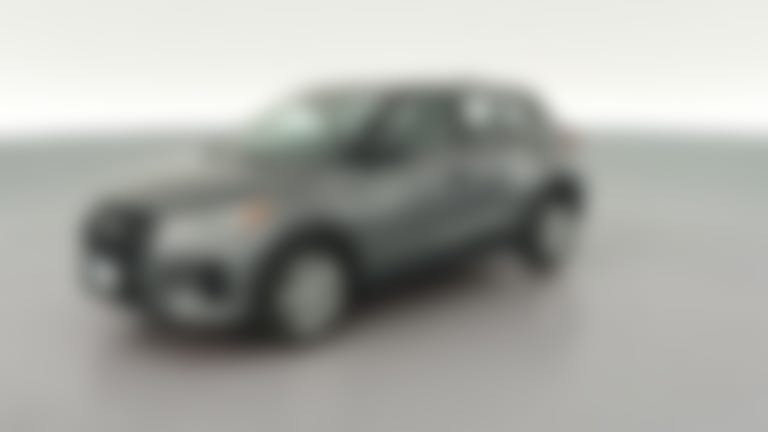 2023 Nissan Kicks vehicle photo