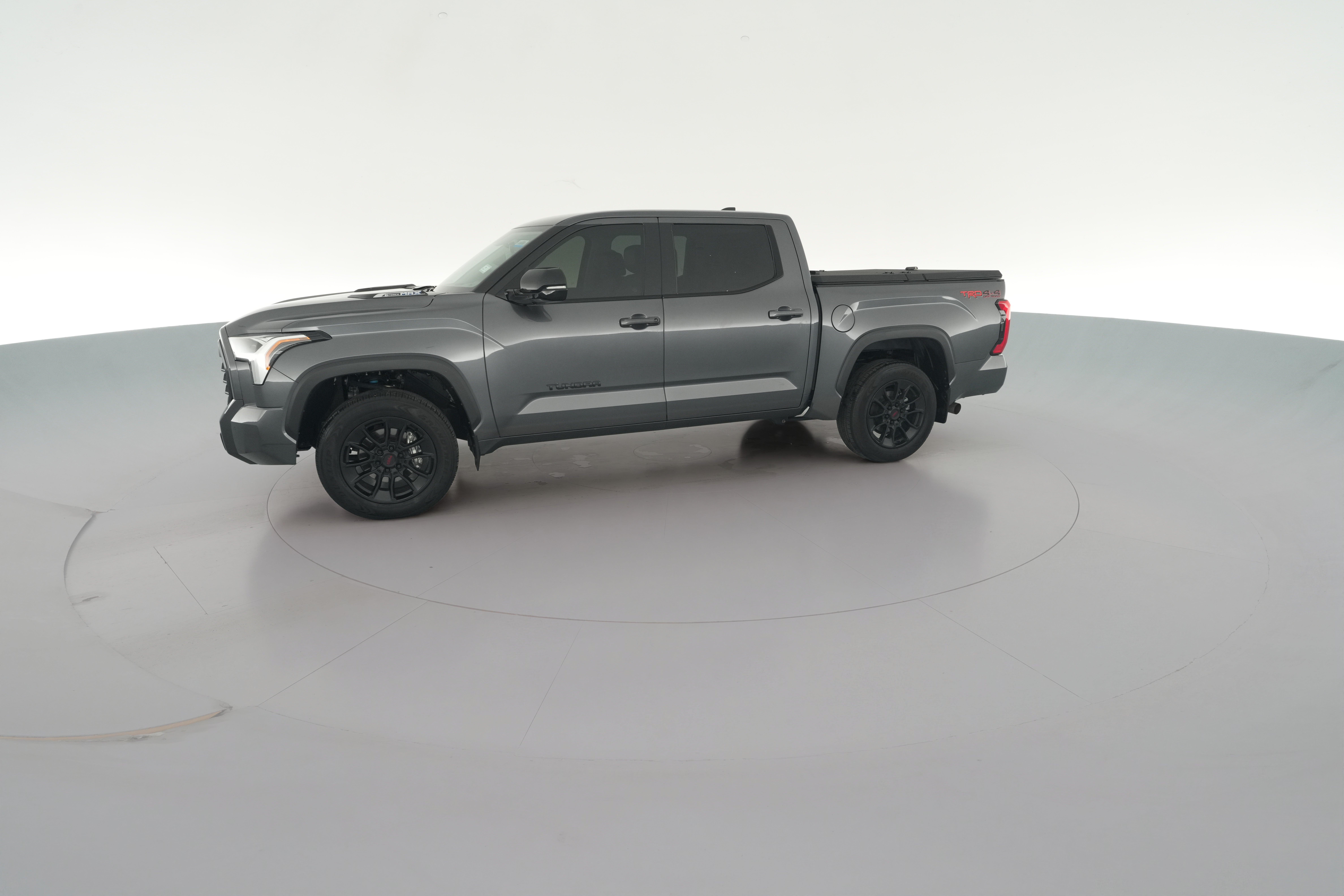 2024 Toyota Tundra Limited - Photo 29