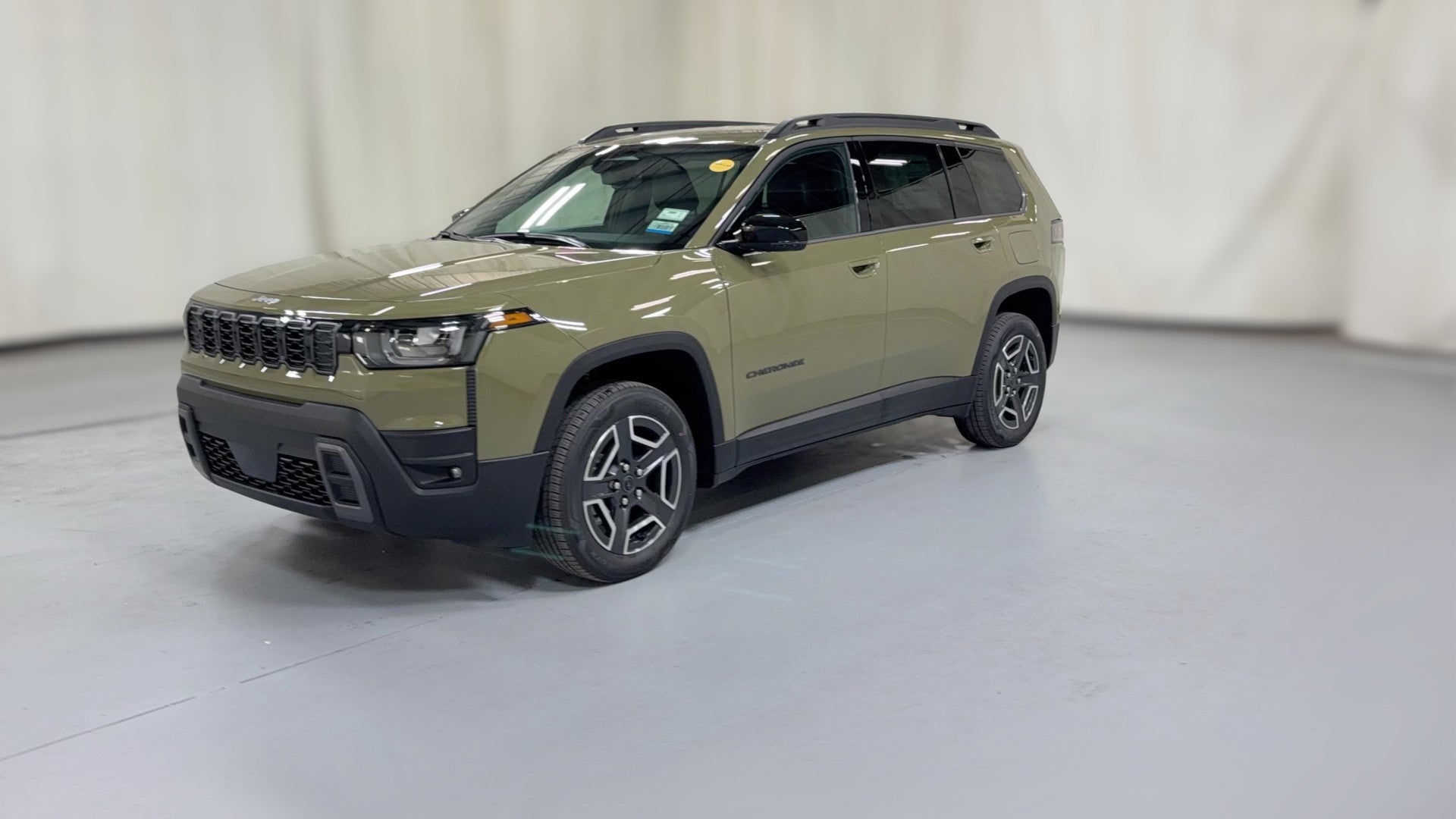 2026 Jeep Cherokee vehicle photo