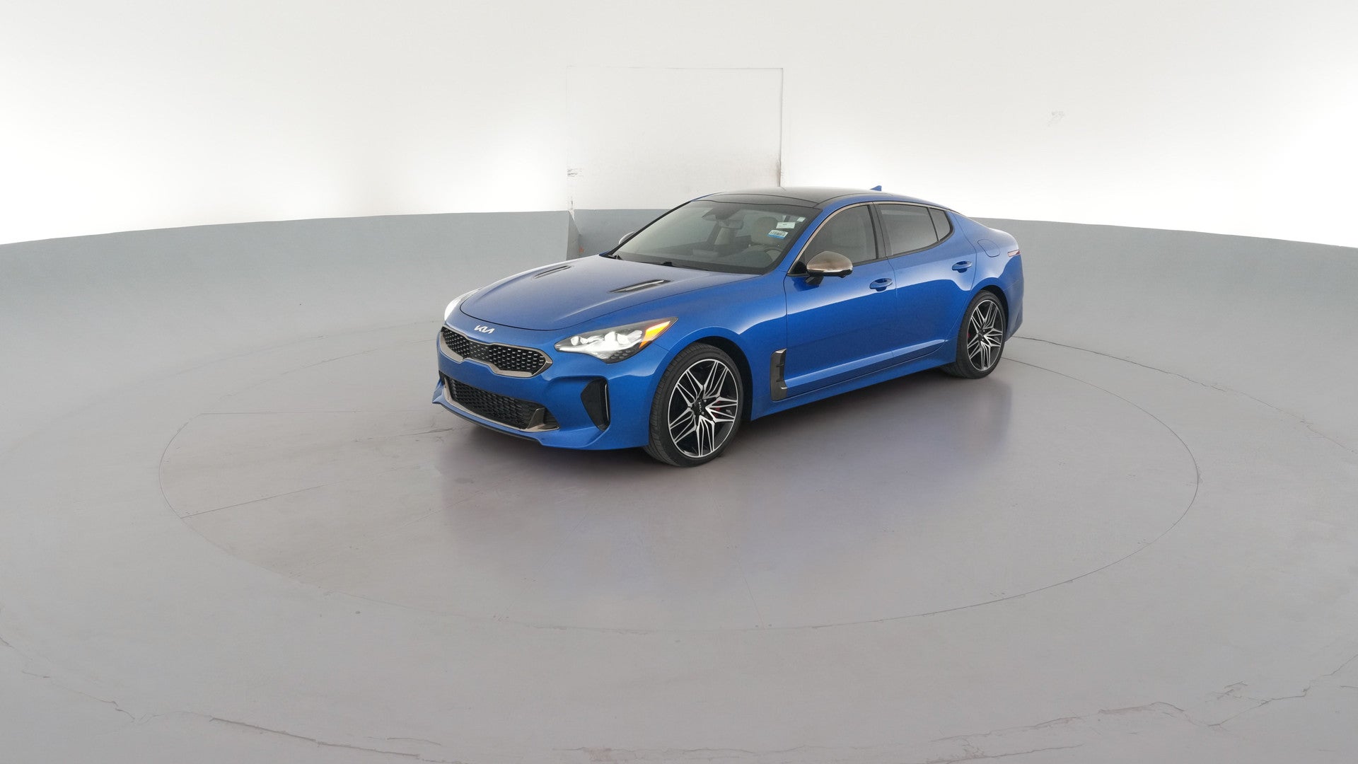 2023 Kia Stinger vehicle photo