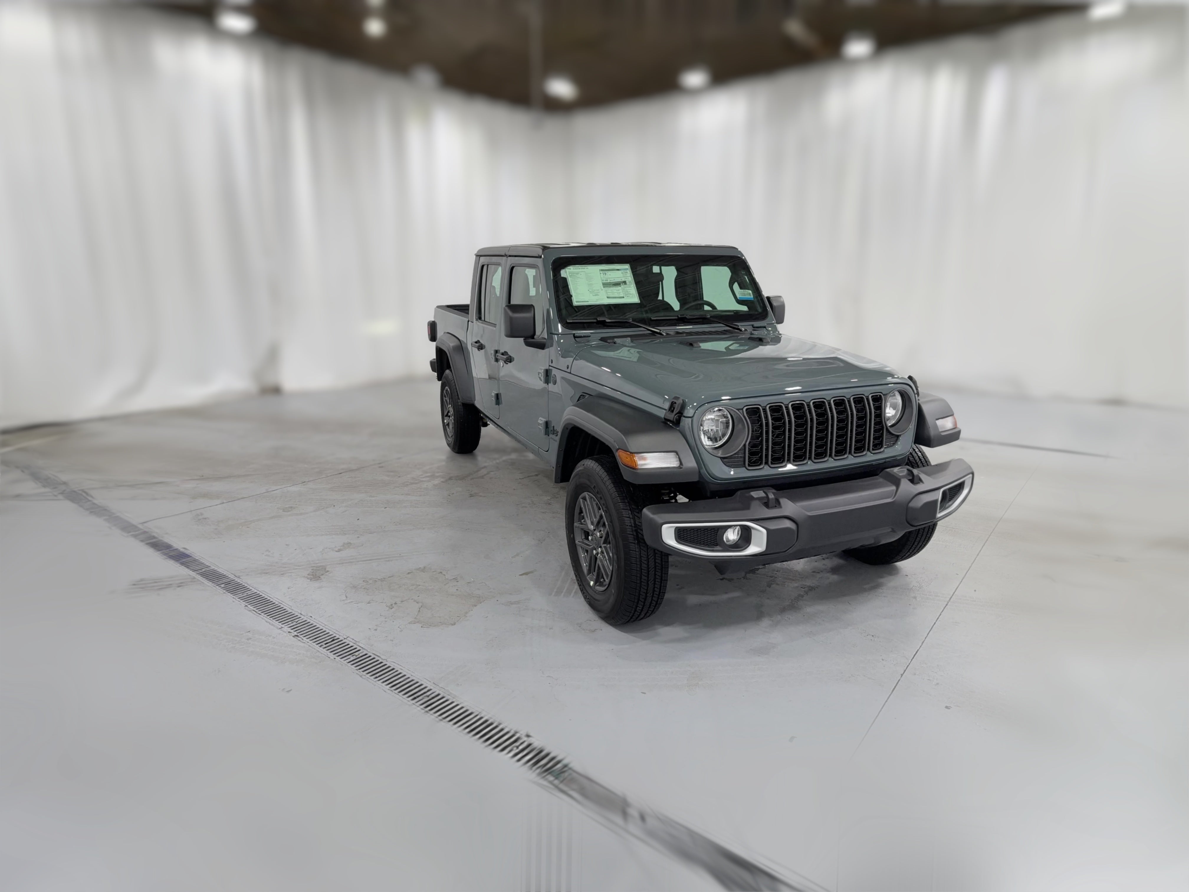 2026 Jeep Gladiator Sport - Photo 32