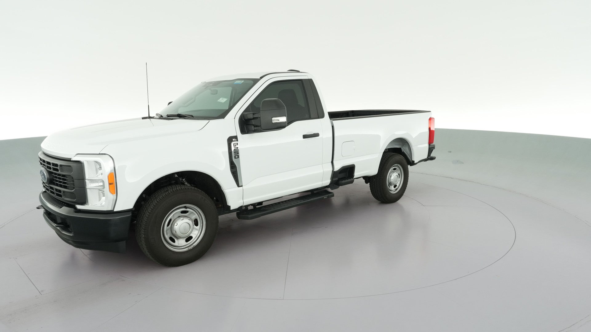 2023 Ford F250 Super Duty Regular Cab vehicle photo