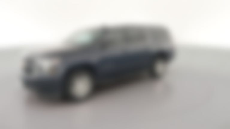 2018 Chevrolet Suburban vehicle photo