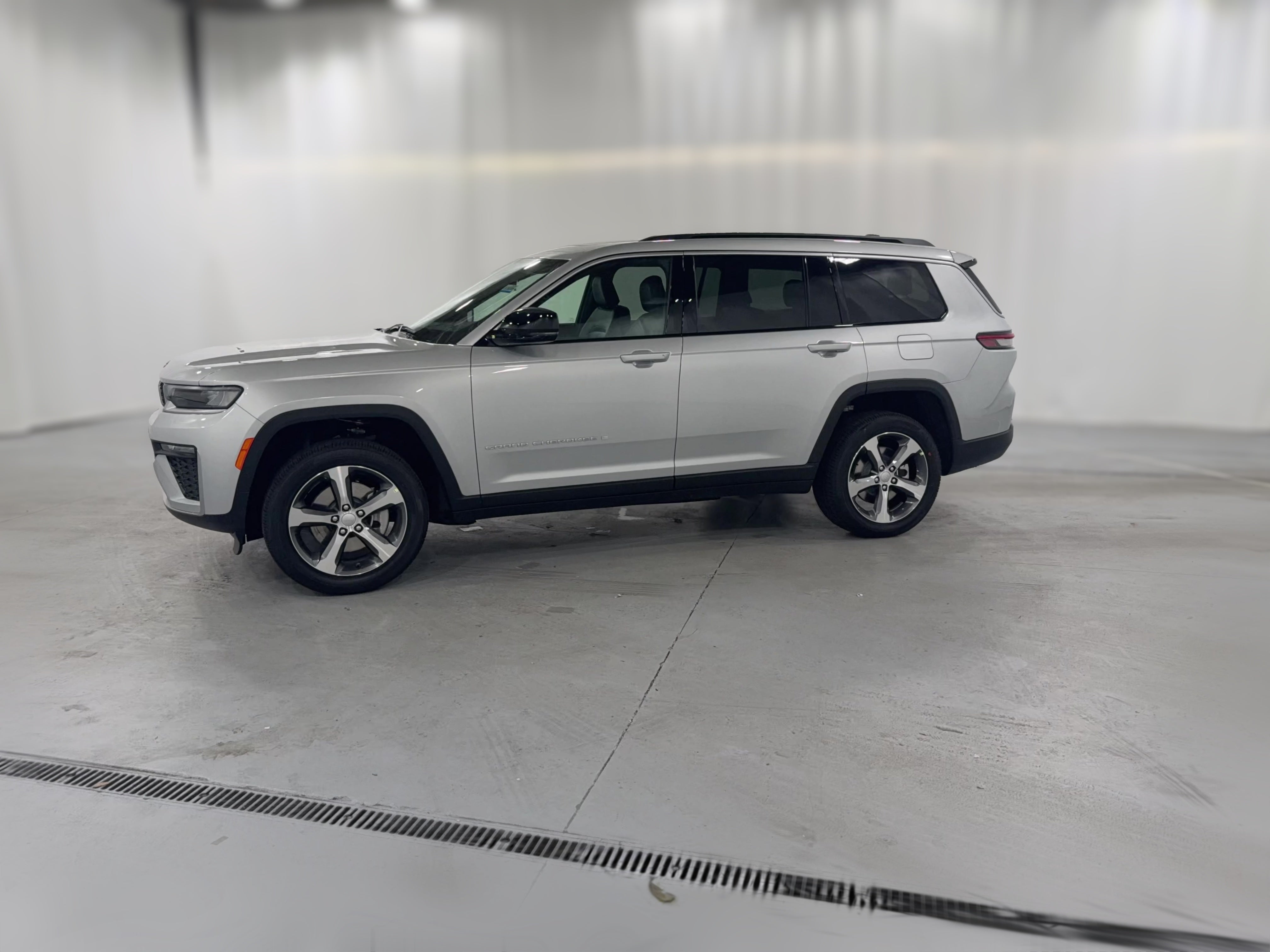 2026 Jeep Grand Cherokee L Limited - Photo 31