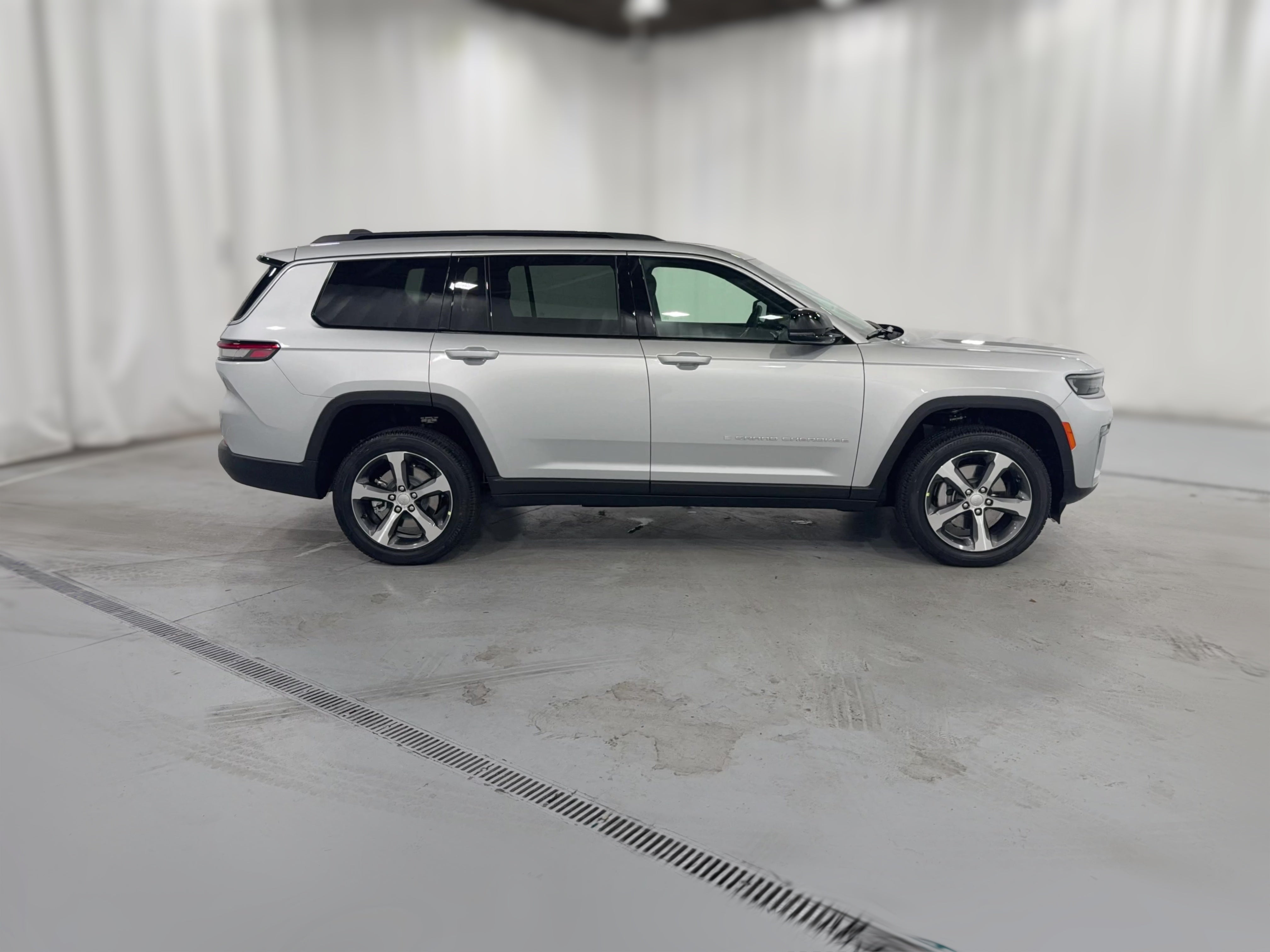 2026 Jeep Grand Cherokee L Limited - Photo 40