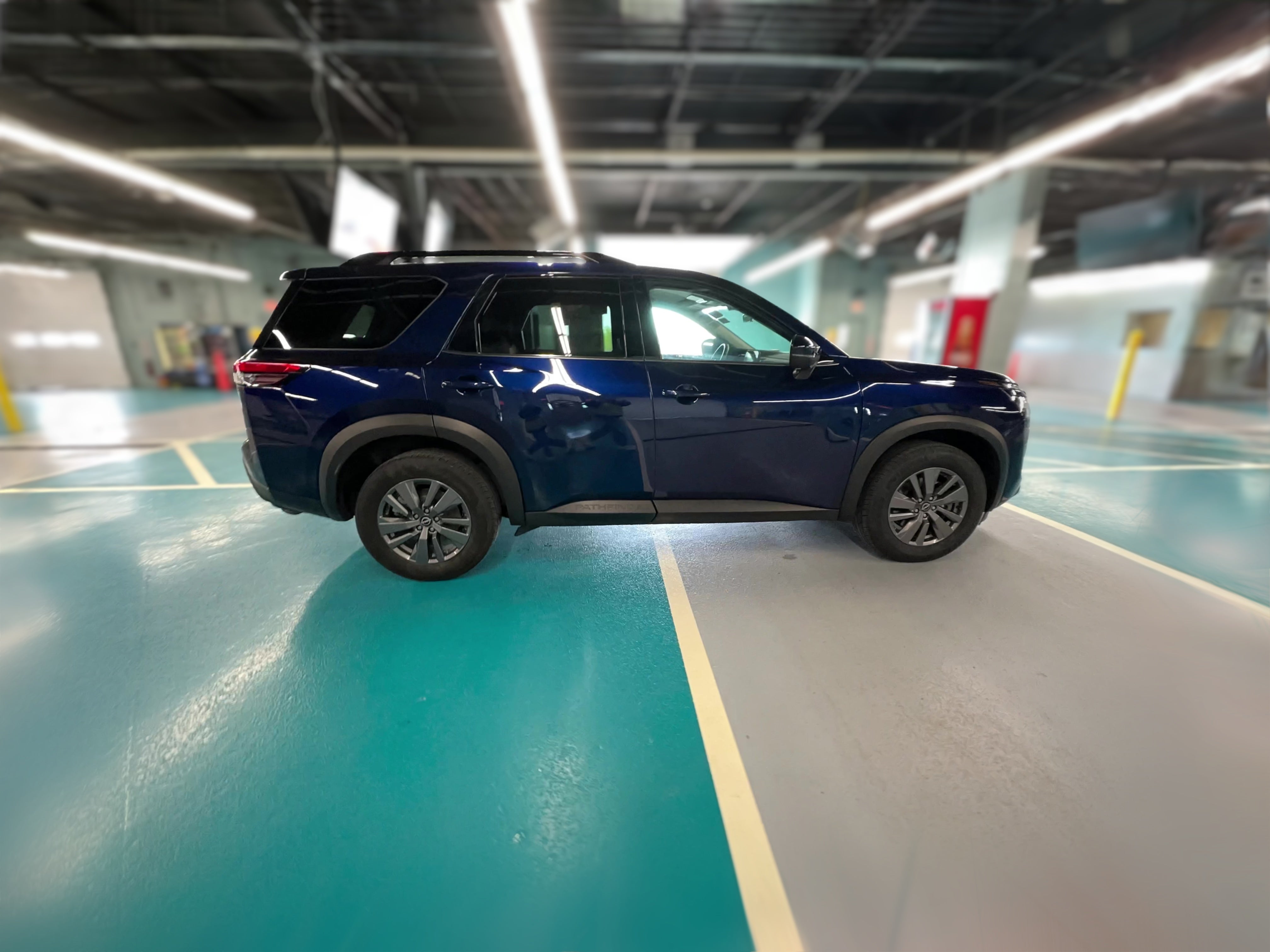 2025 Nissan Pathfinder SV - Photo 37