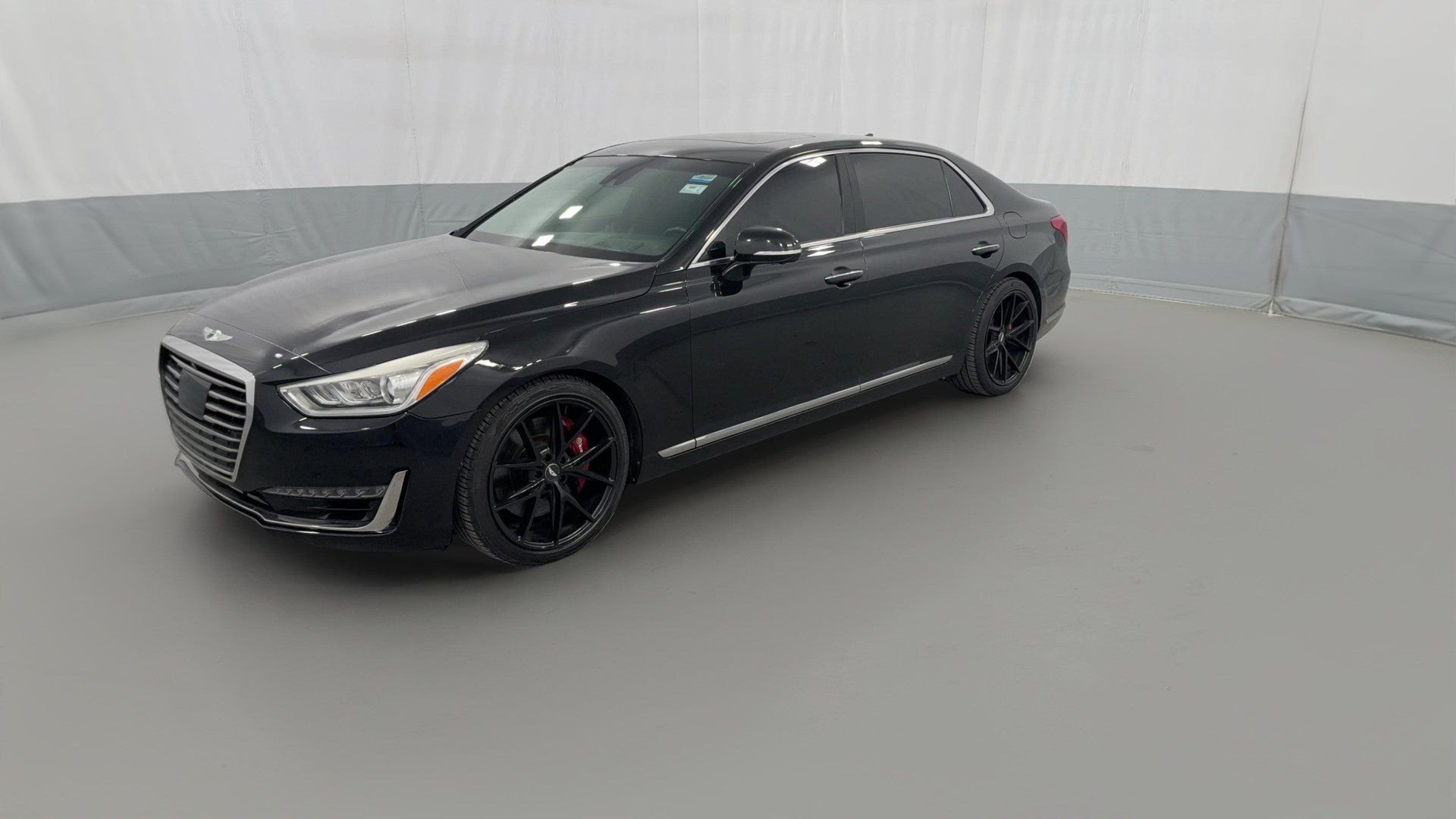 2019 Genesis G90 vehicle photo