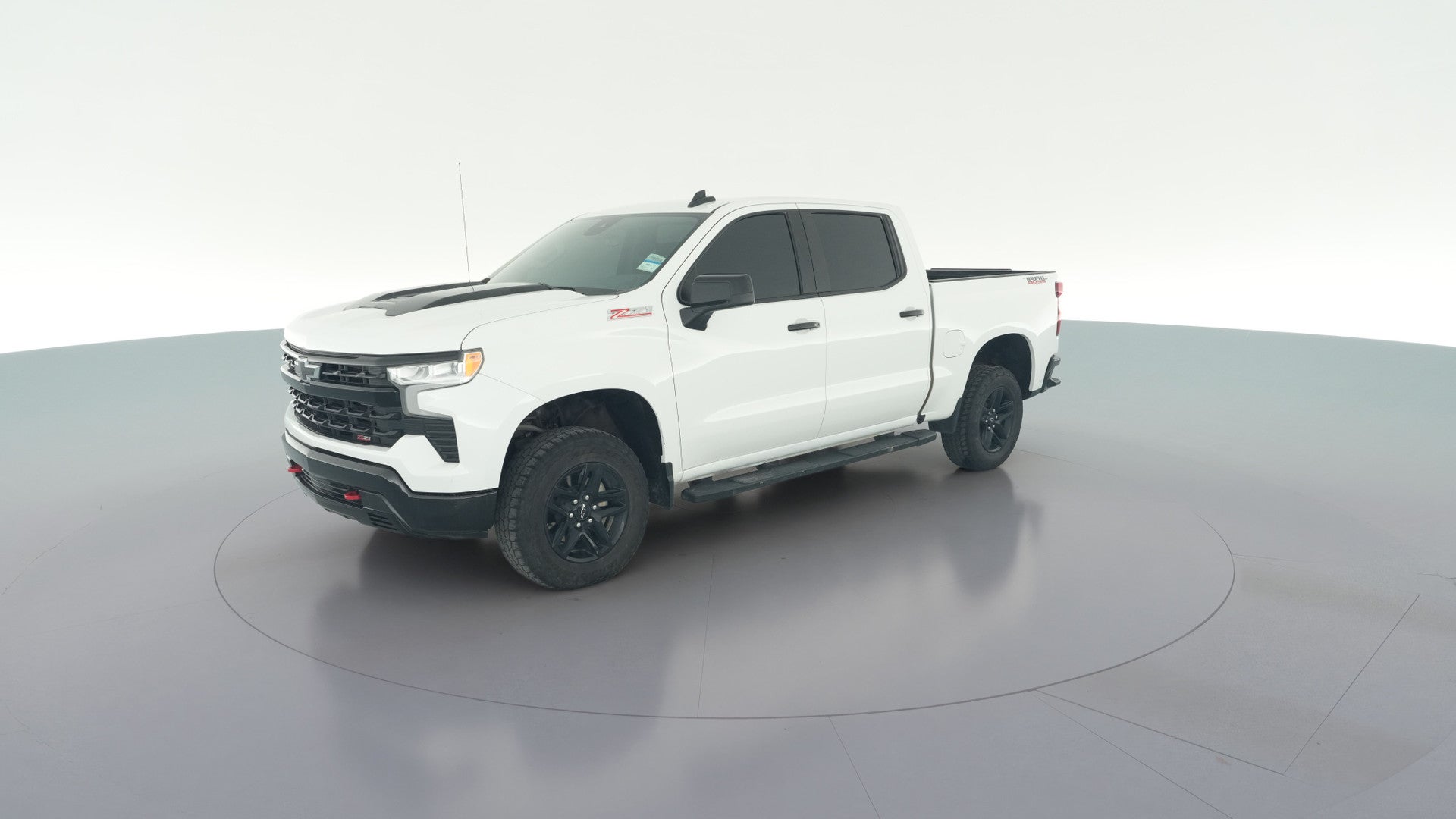 2024 Chevrolet Silverado 1500 Crew Cab vehicle photo