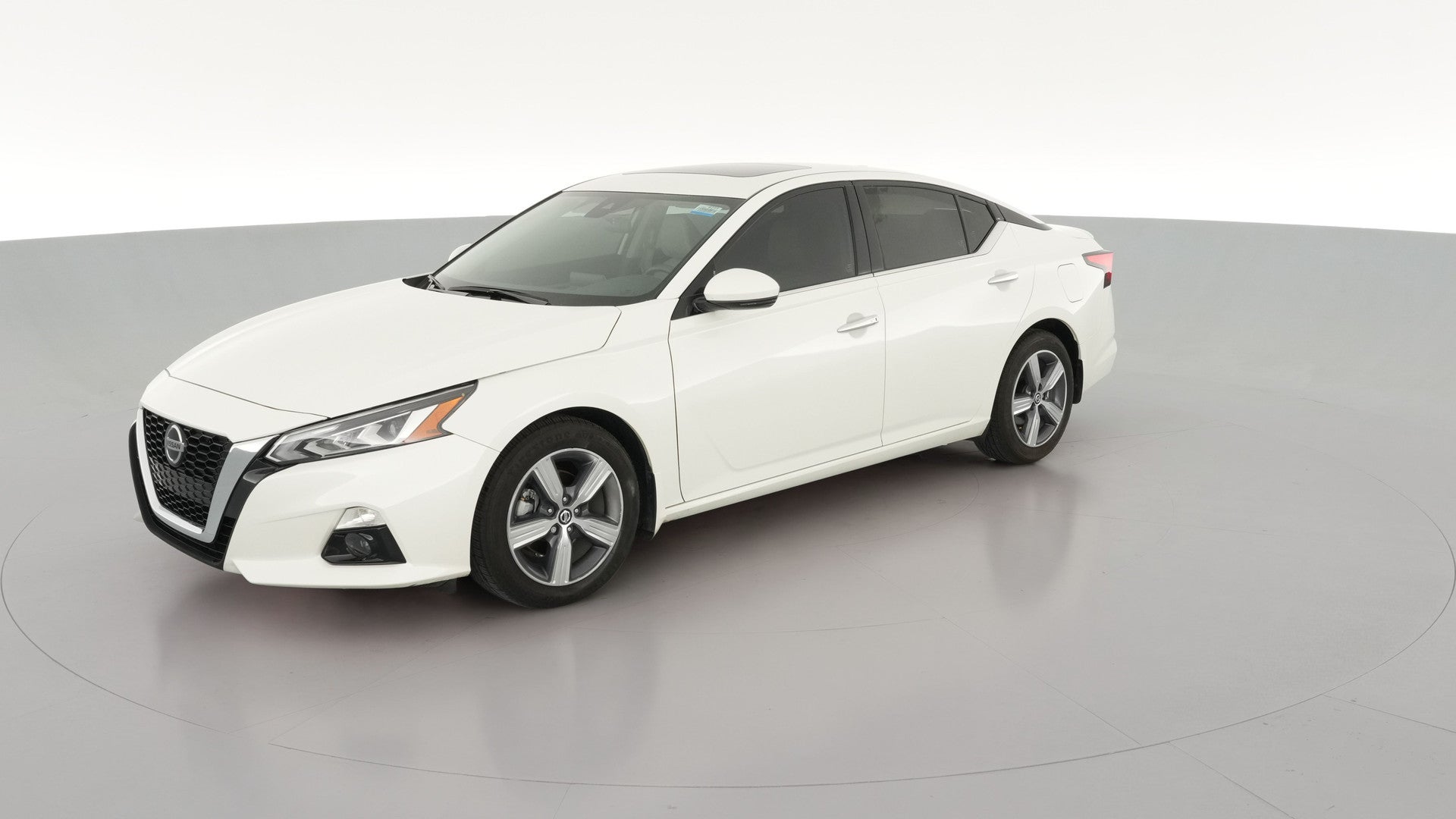 2022 Nissan Altima vehicle photo