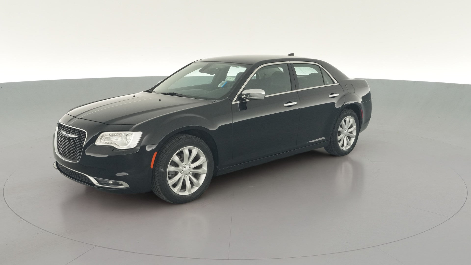 2019 Chrysler 300 vehicle photo