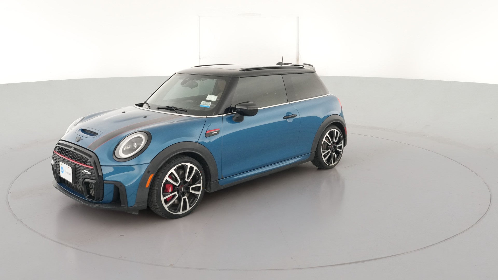 2023 MINI Hardtop 2 Door vehicle photo