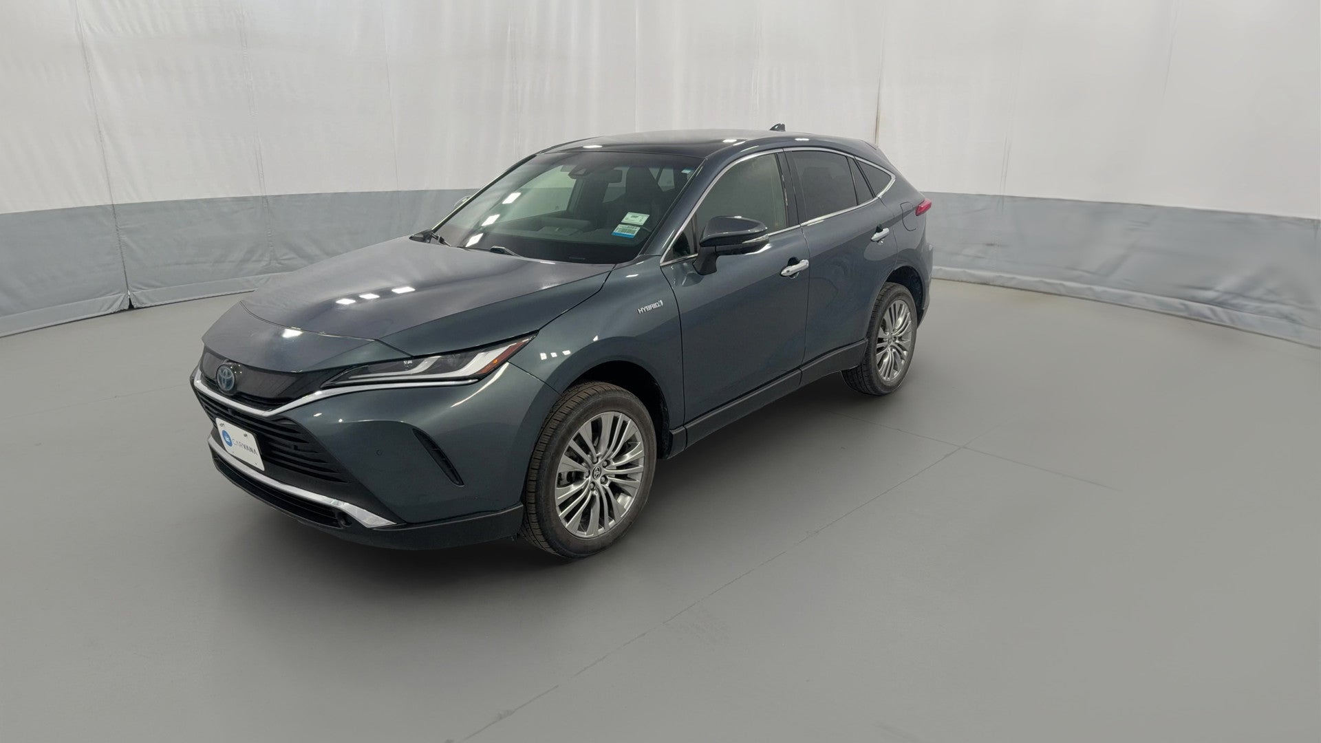 2021 Toyota Venza vehicle photo