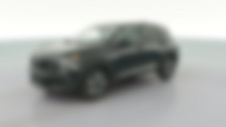 2025 Nissan Kicks vehicle photo