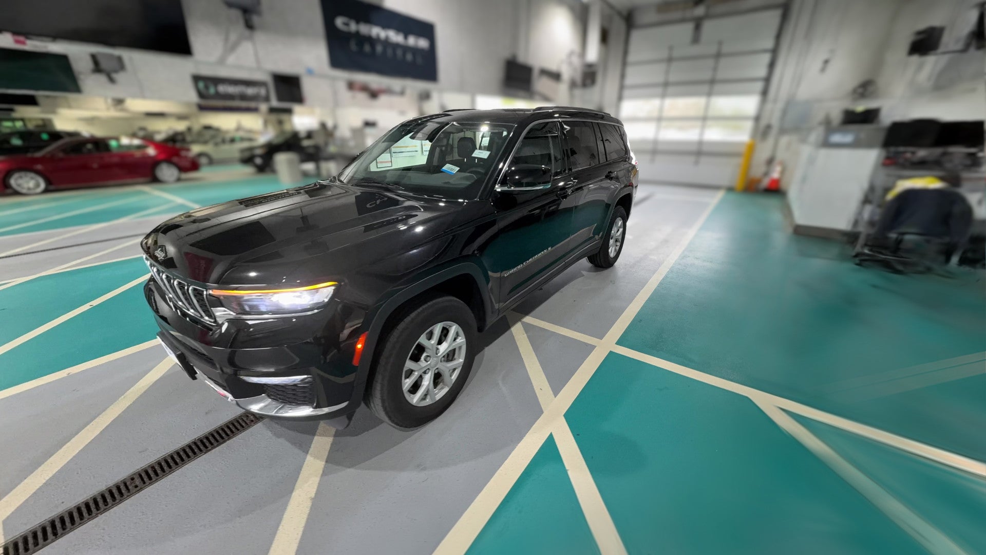 2023 Jeep Grand Cherokee L vehicle photo