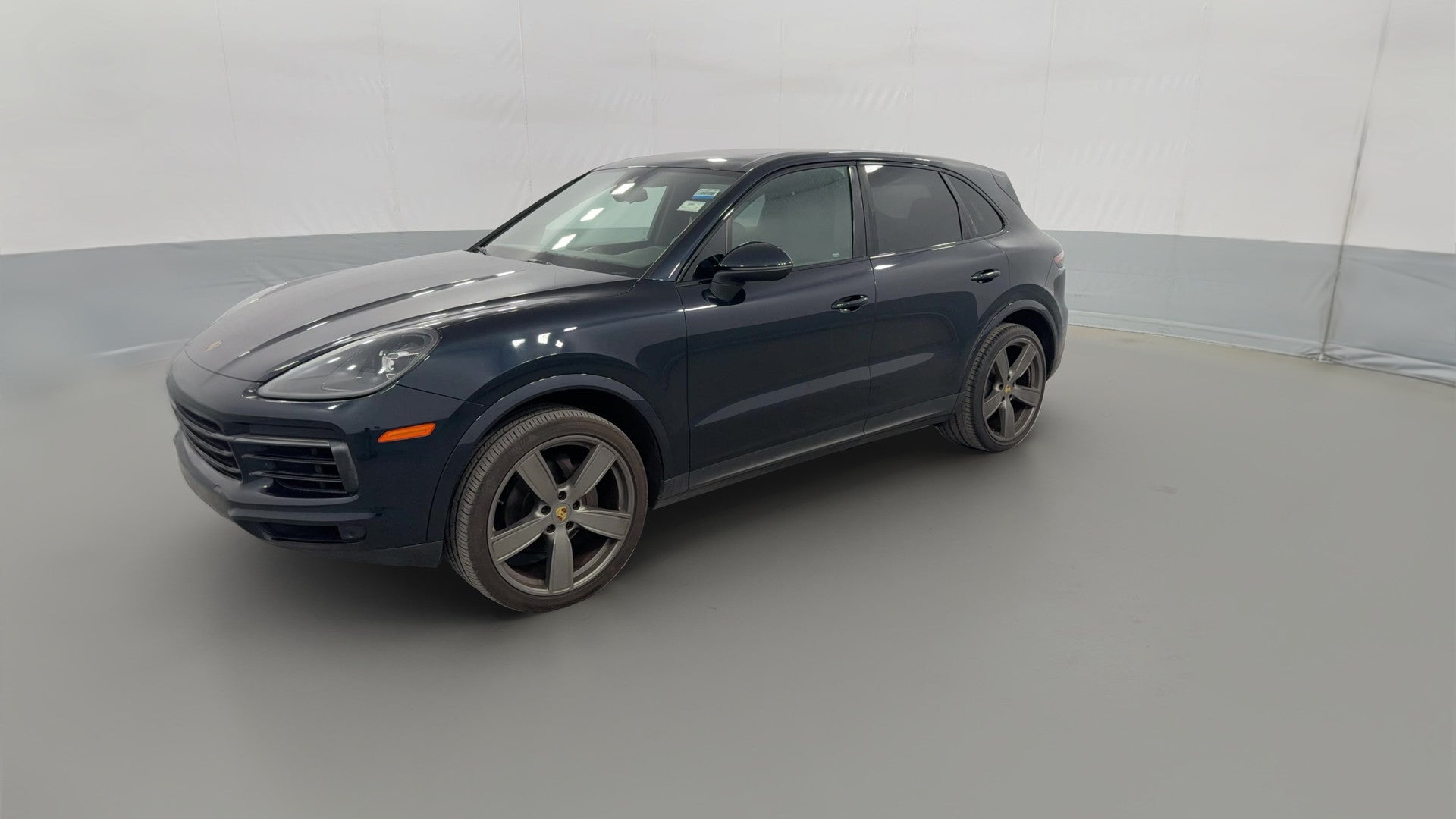 2019 Porsche Cayenne vehicle photo