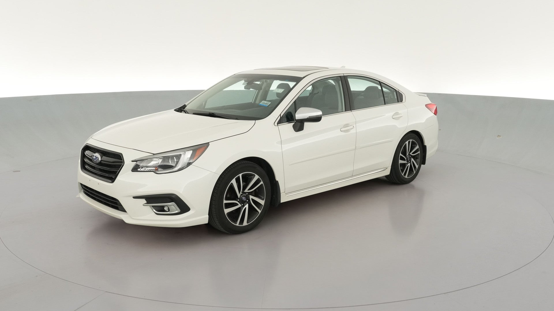2018 Subaru Legacy vehicle photo