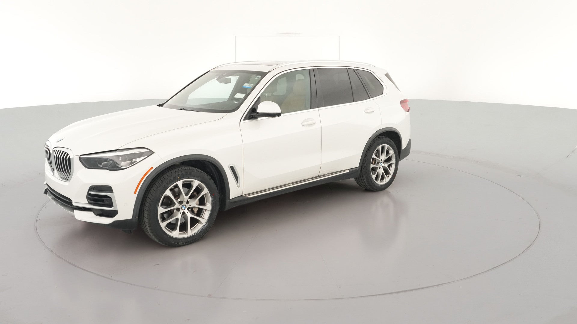 2023 BMW X5 vehicle photo