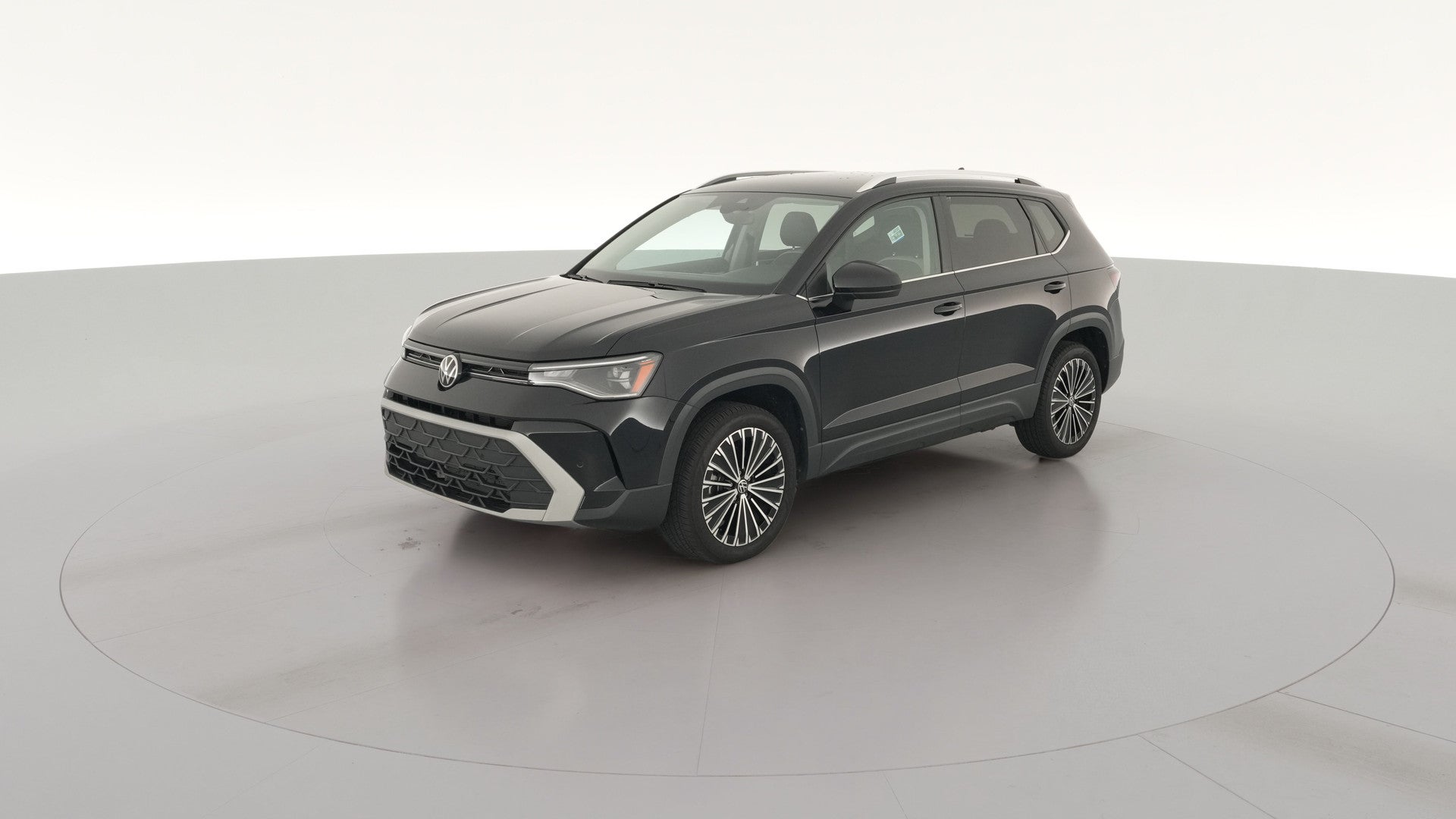 2025 Volkswagen Taos vehicle photo