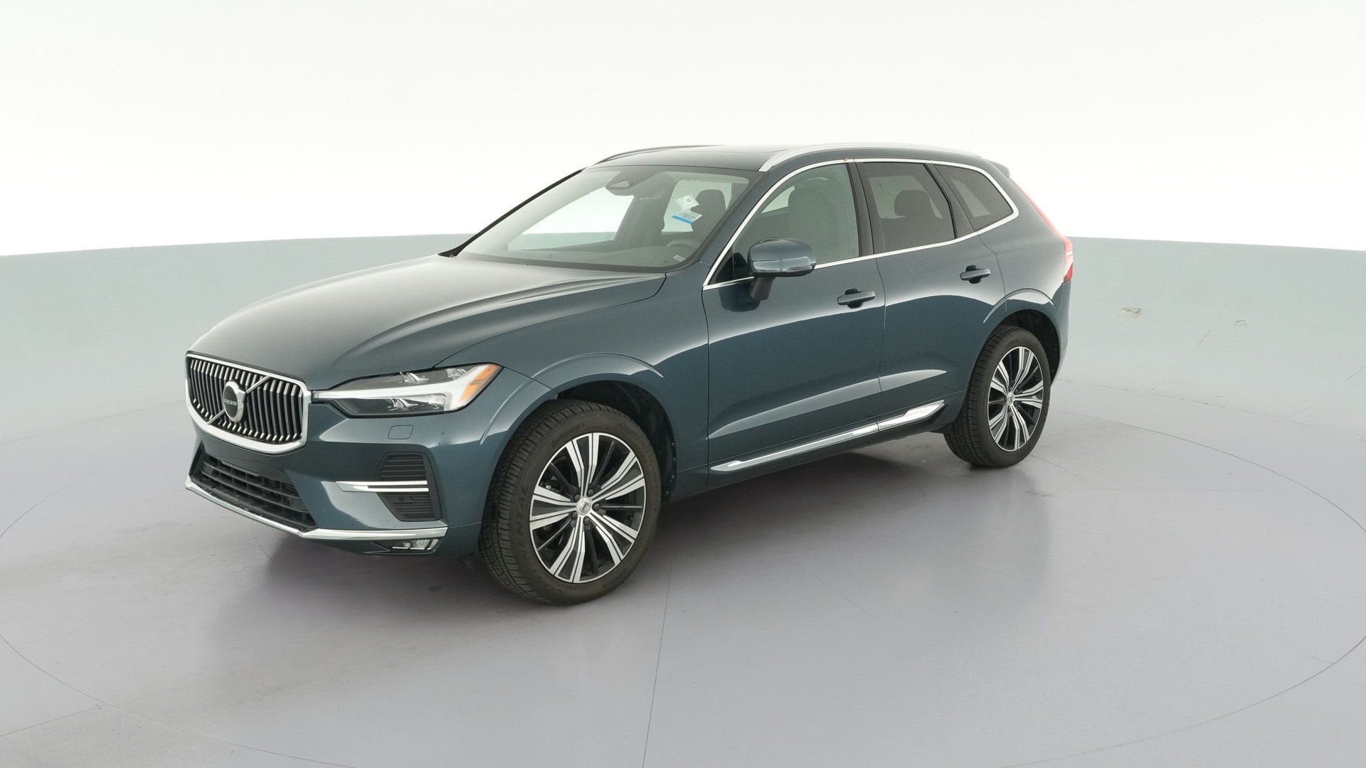 2022 Volvo XC60 vehicle photo