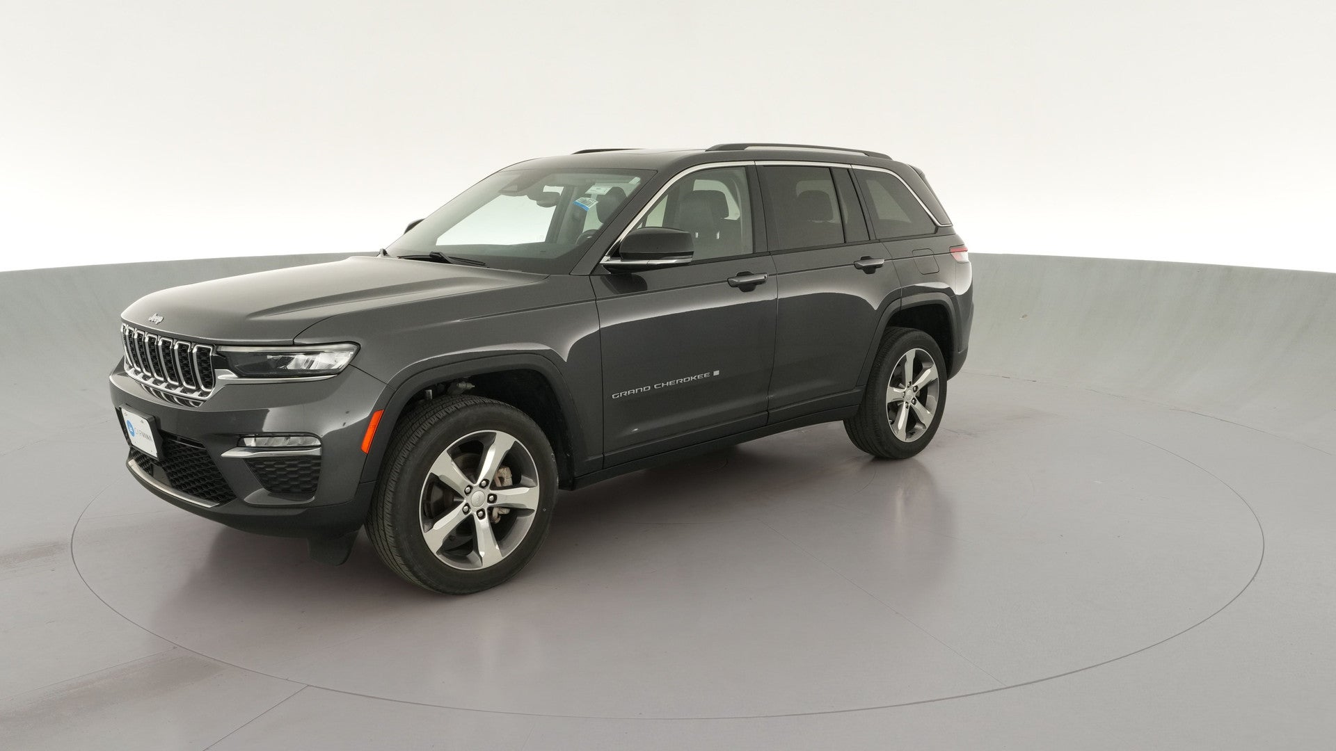 2022 Jeep Grand Cherokee vehicle photo
