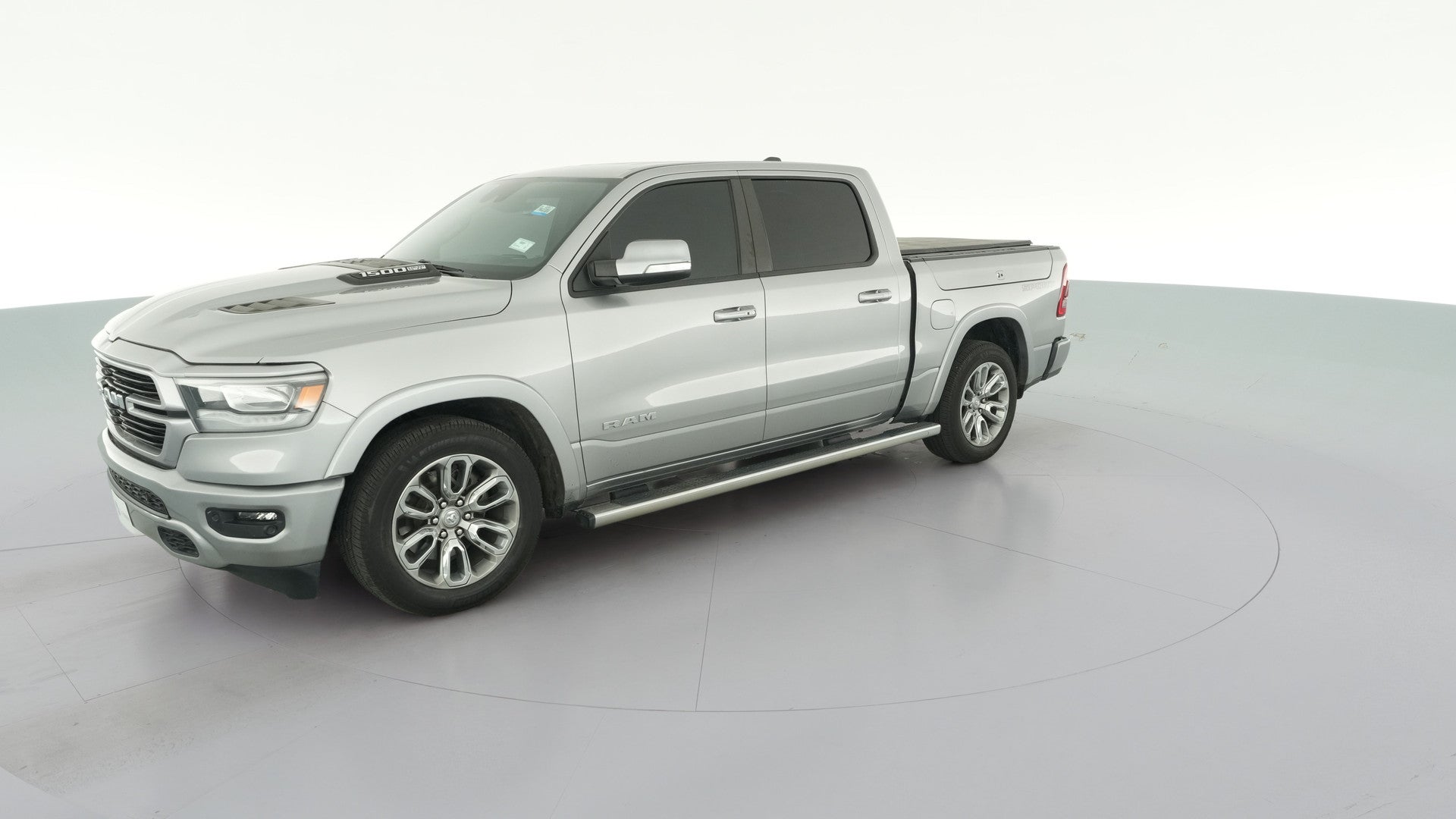 2022 Ram 1500 Crew Cab vehicle photo