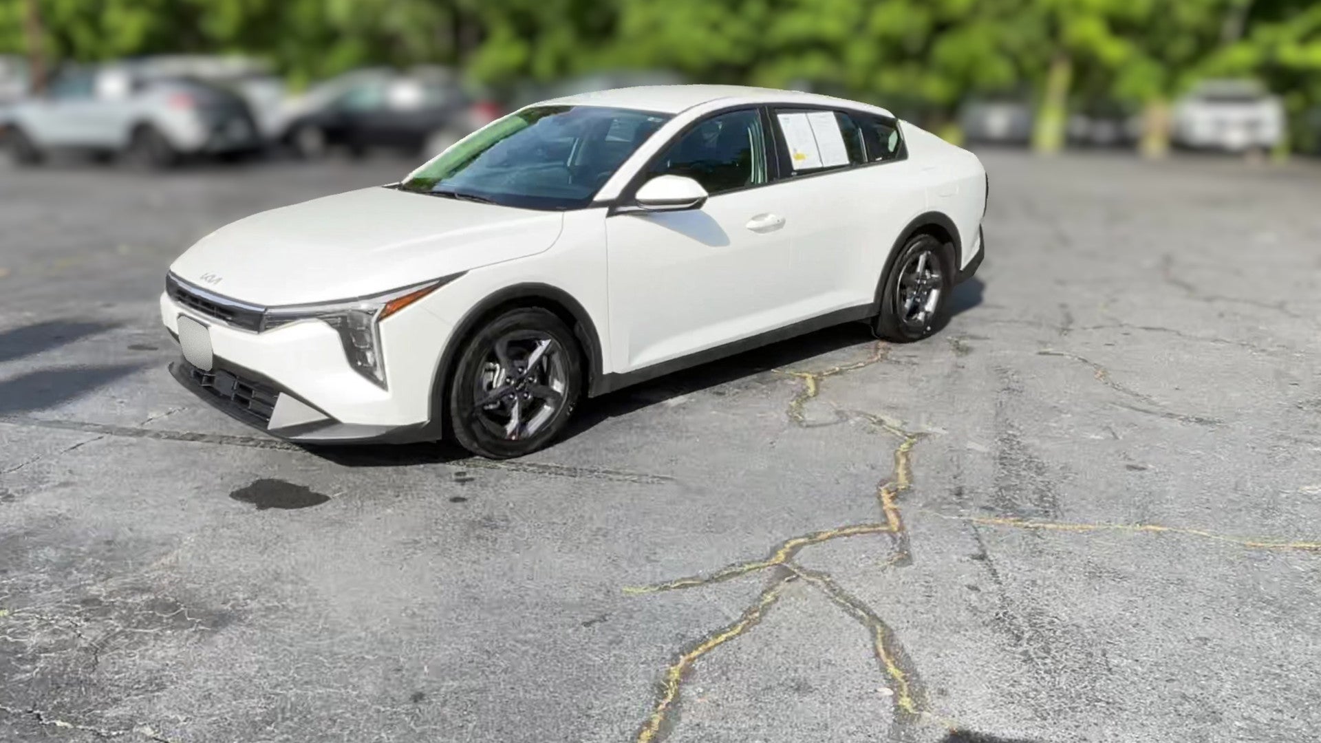 2025 Kia K4 vehicle photo