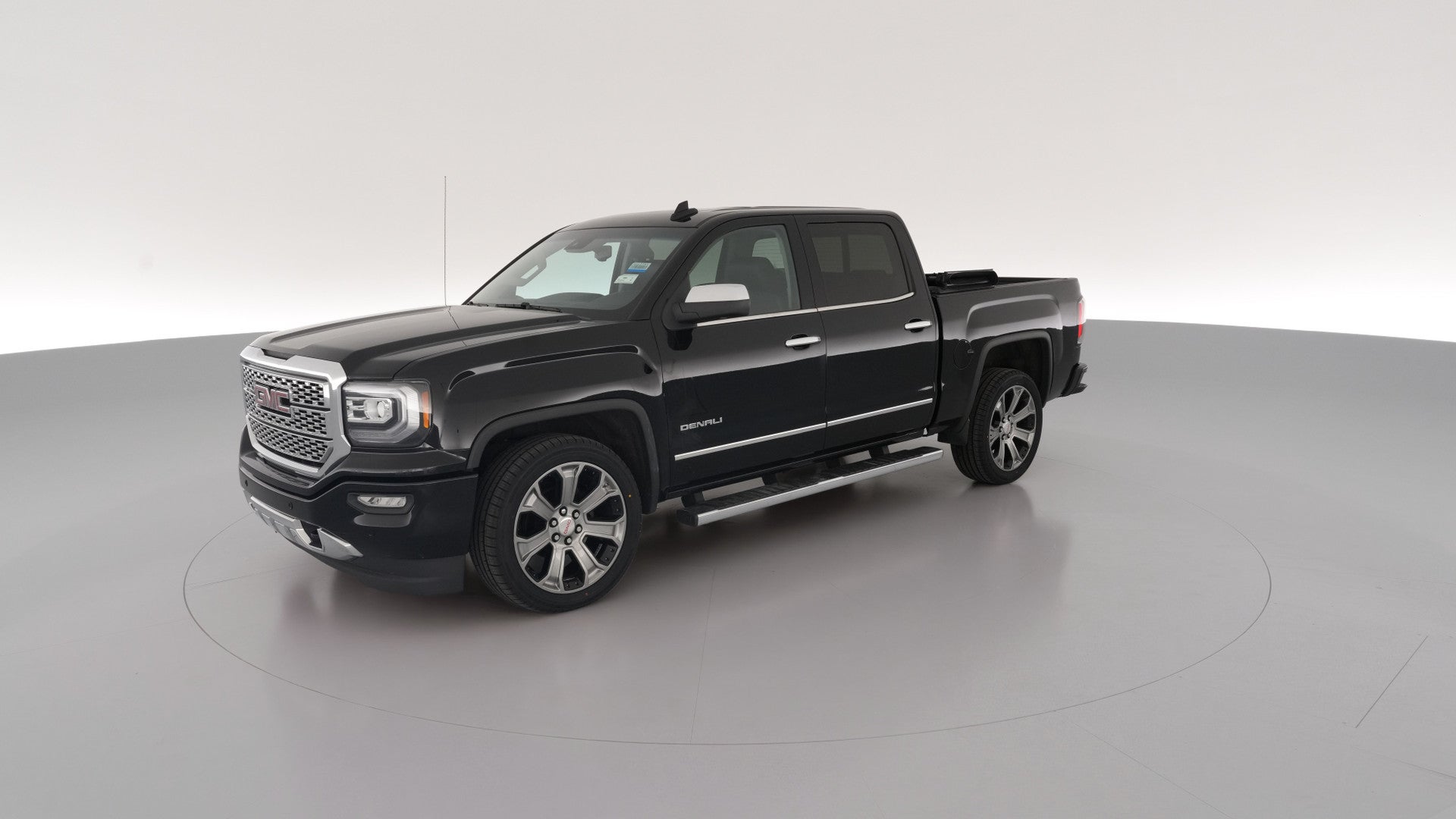 2018 GMC Sierra 1500 Crew Cab vehicle photo