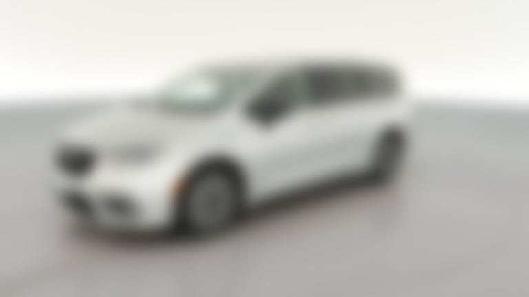 2024 Chrysler Pacifica Hybrid vehicle photo