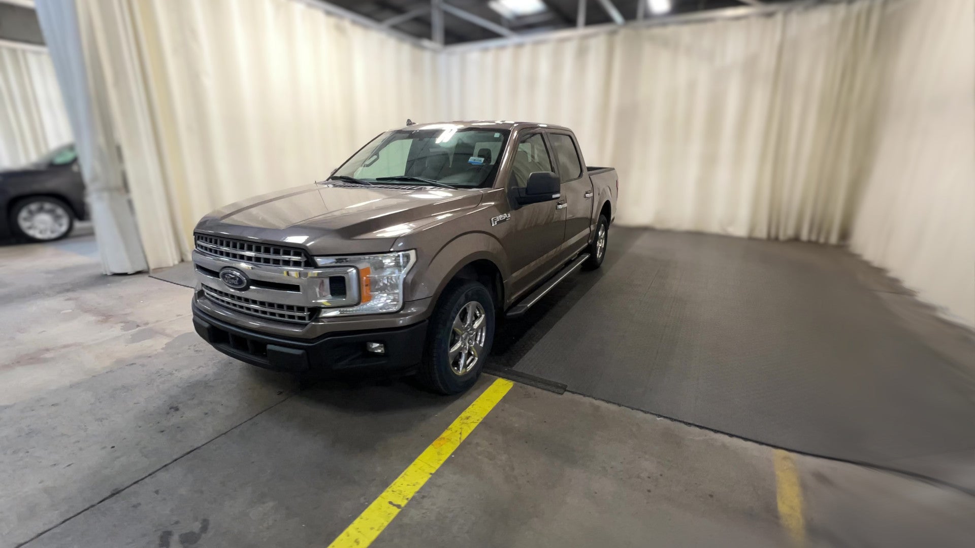 2018 Ford F150 SuperCrew Cab vehicle photo
