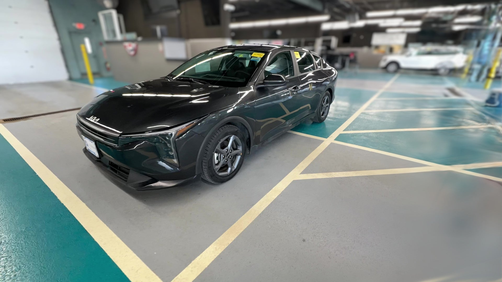 2025 Kia K4 vehicle photo
