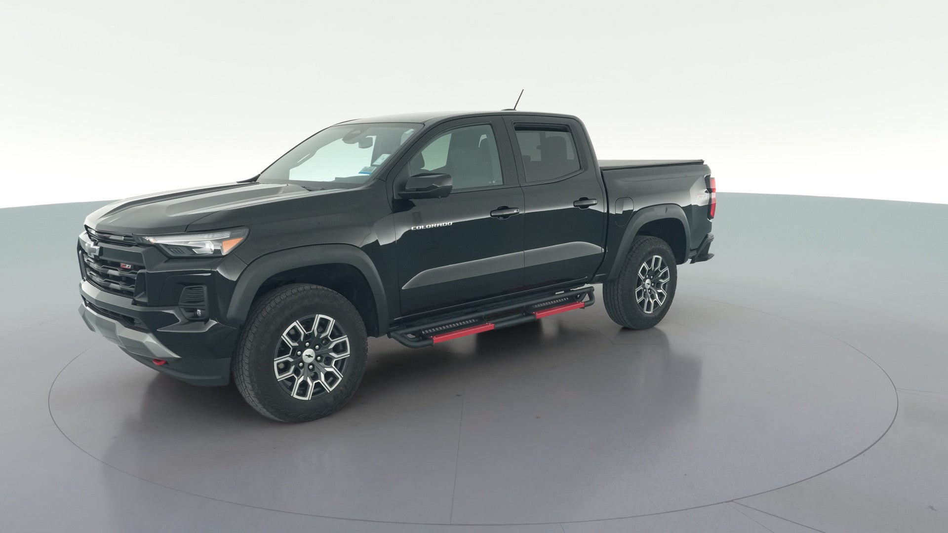 2024 Chevrolet Colorado Crew Cab vehicle photo