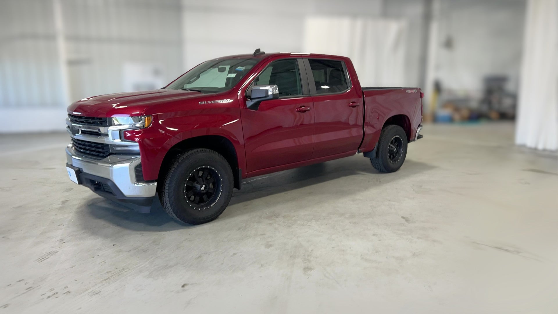 2020 Chevrolet Silverado 1500 Crew Cab vehicle photo