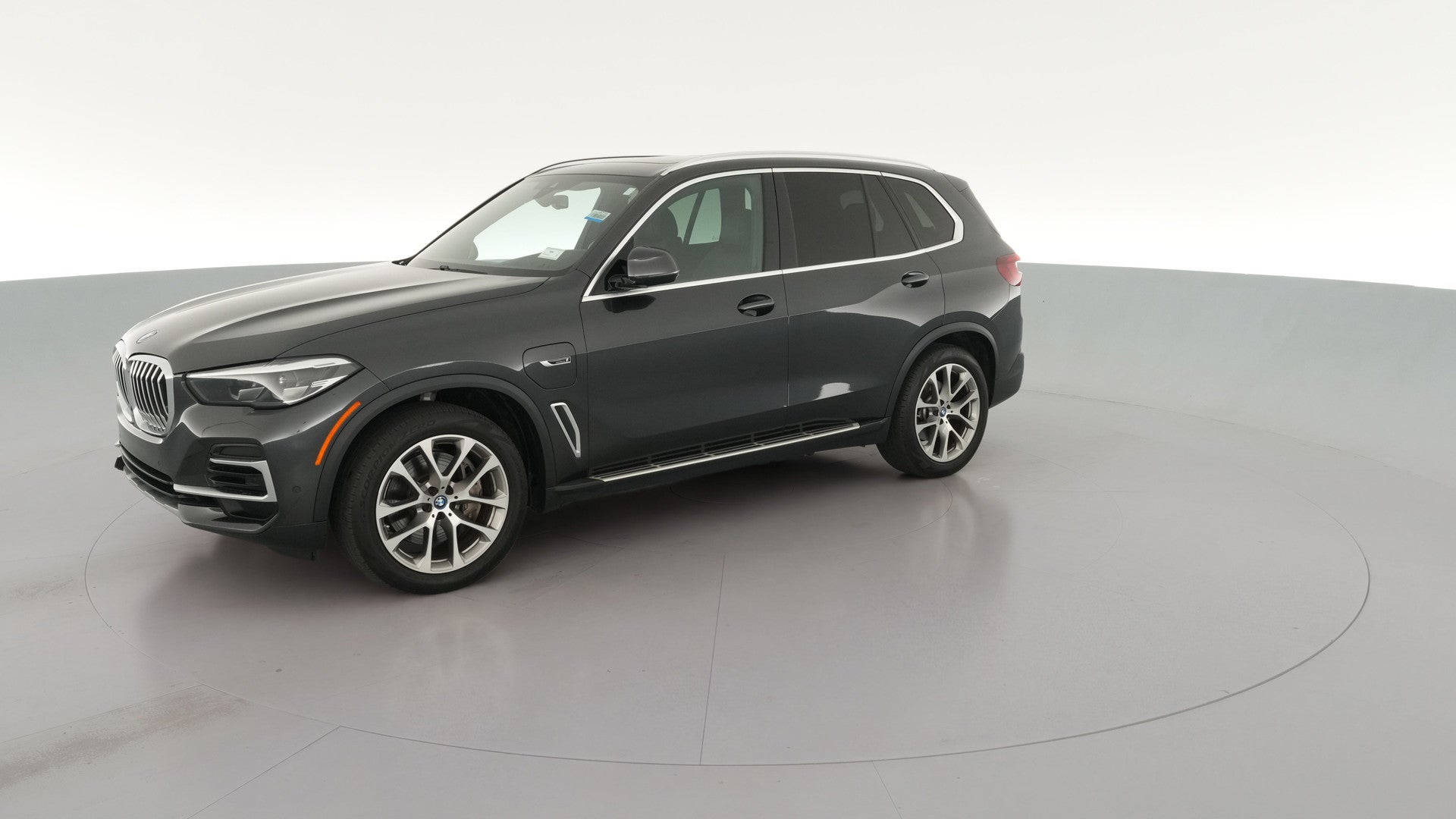 2023 BMW X5 vehicle photo